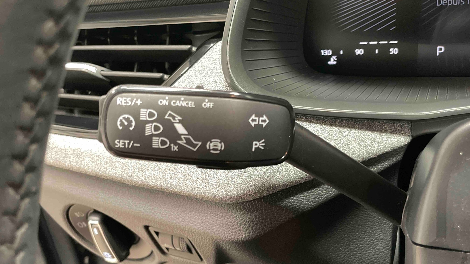 Photo 20 du véhicule SKODA SCALA