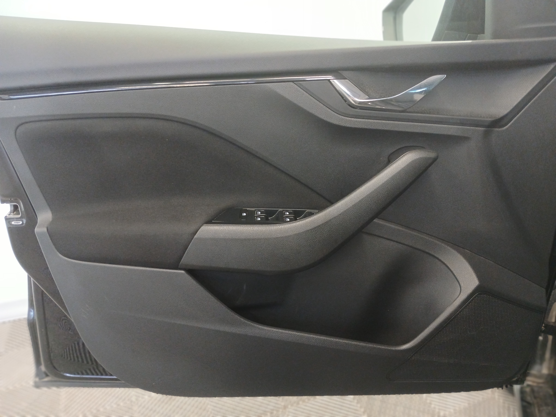 Photo 9 du véhicule SKODA SCALA