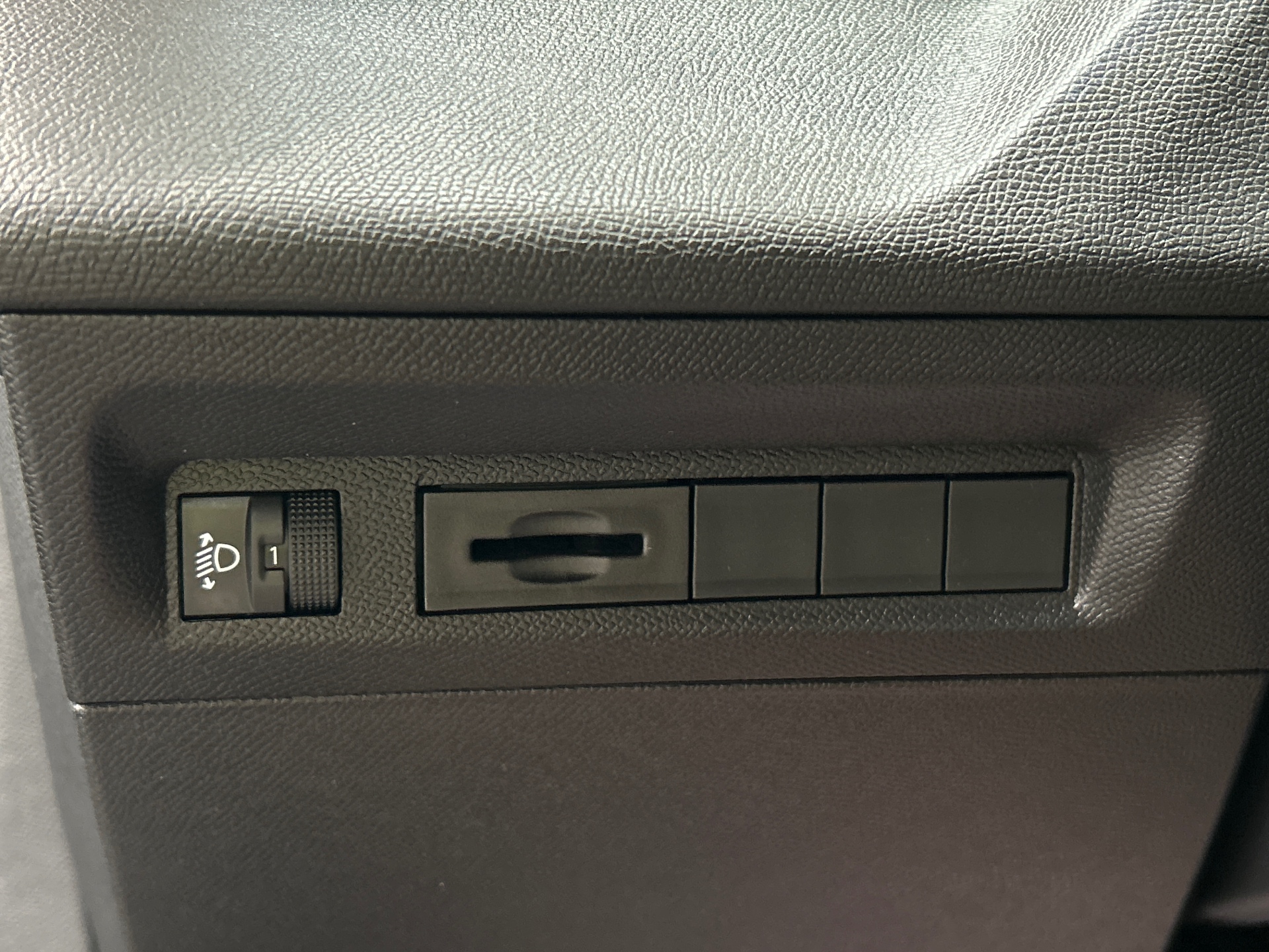 Photo 30 du véhicule PEUGEOT 308