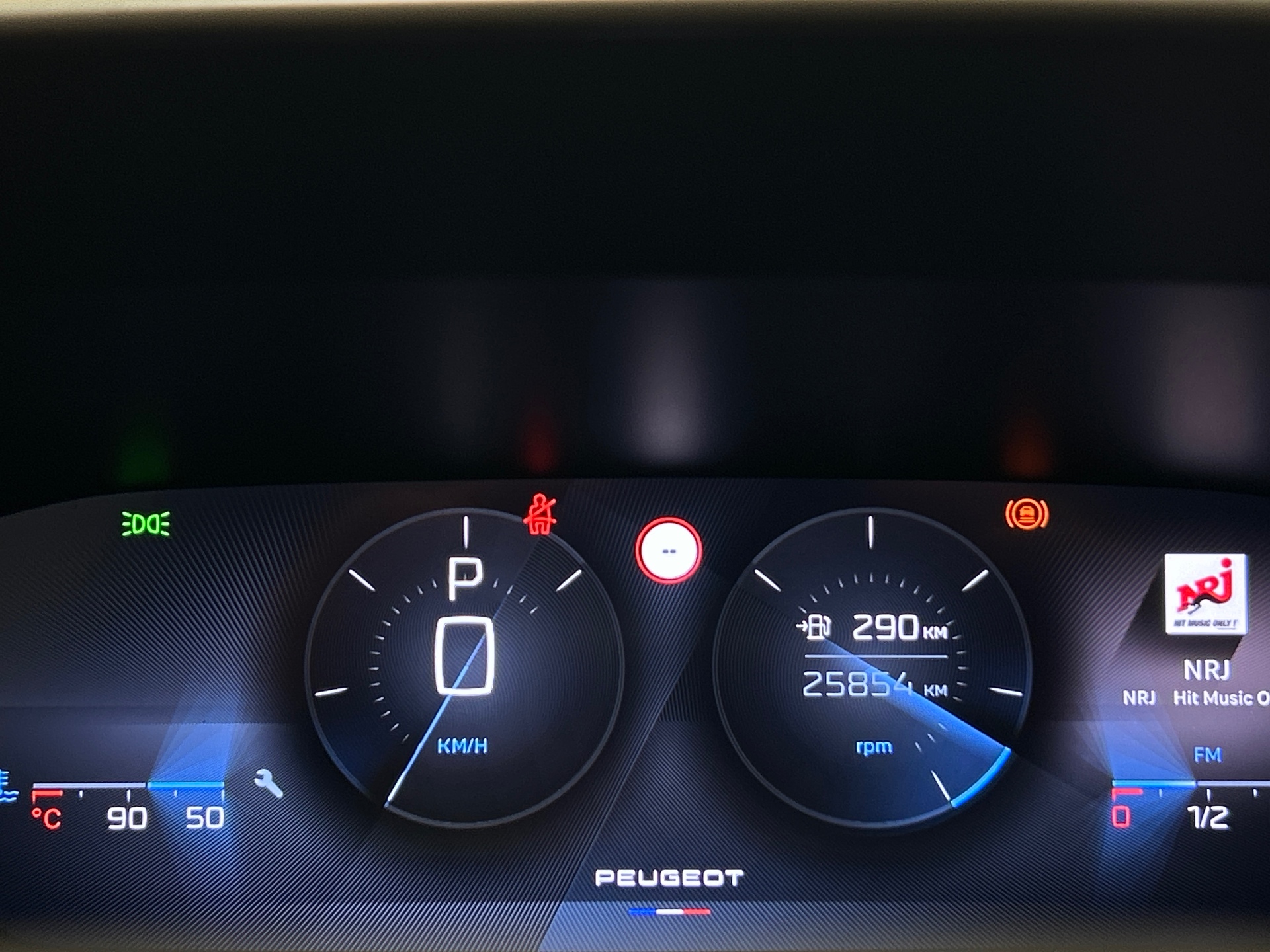 Photo 36 du véhicule PEUGEOT 308
