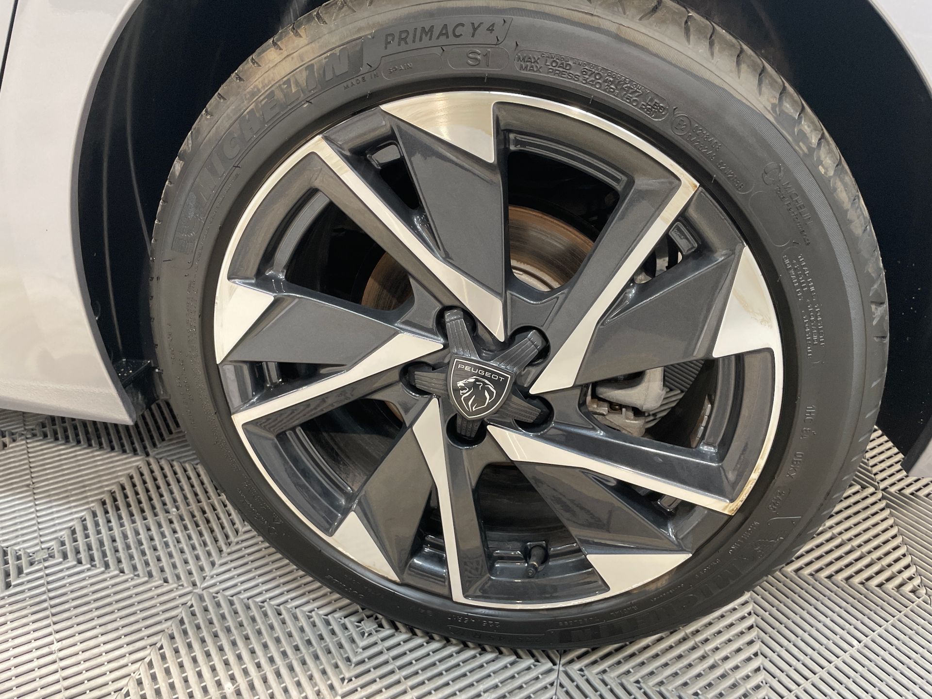 Photo 30 du véhicule PEUGEOT 308