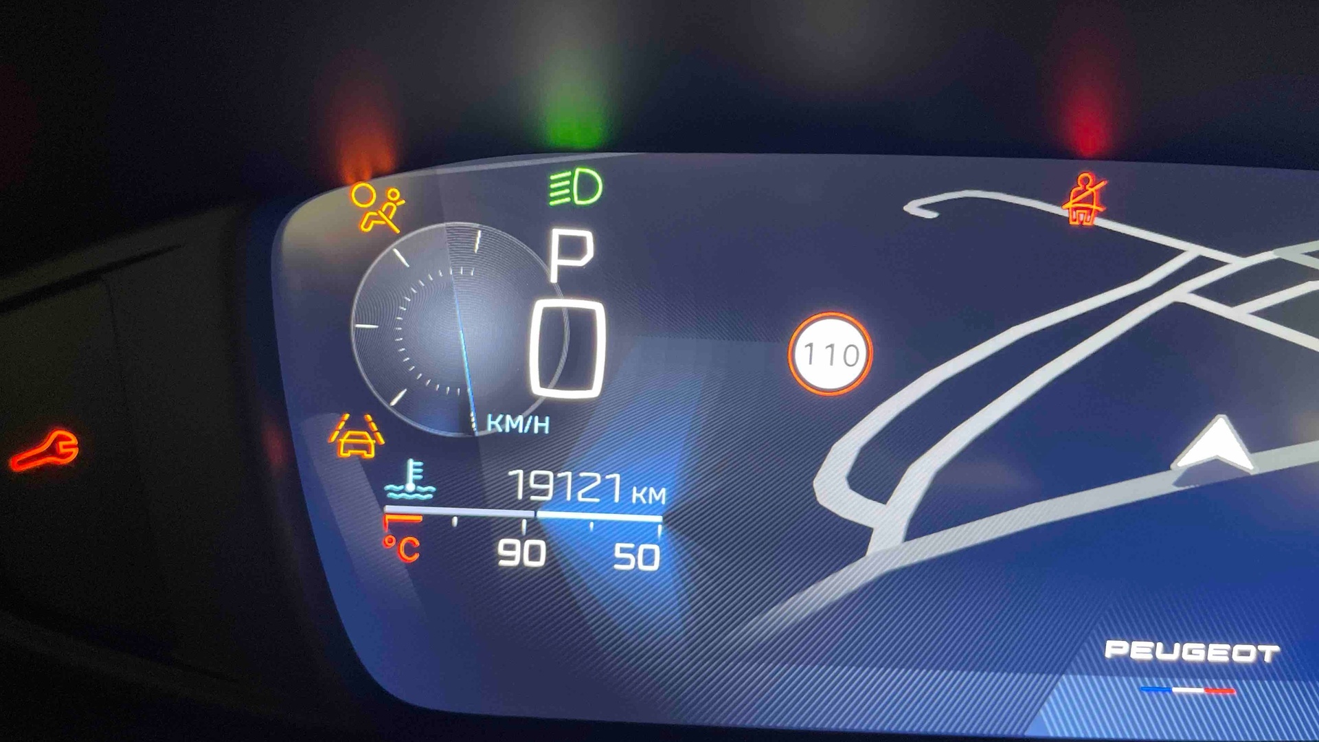 Photo 30 du véhicule PEUGEOT 408