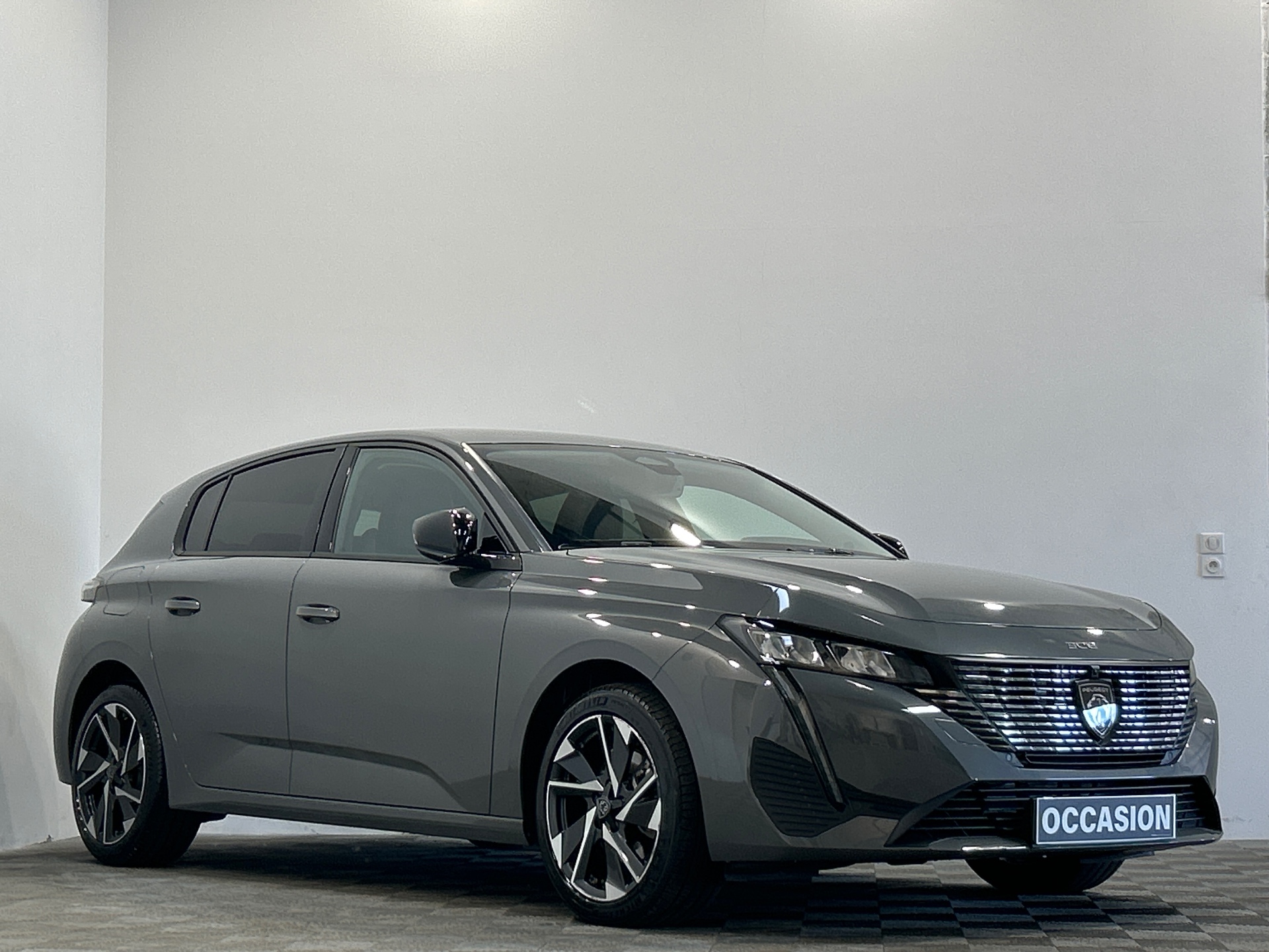 Photo 2 du véhicule PEUGEOT 308