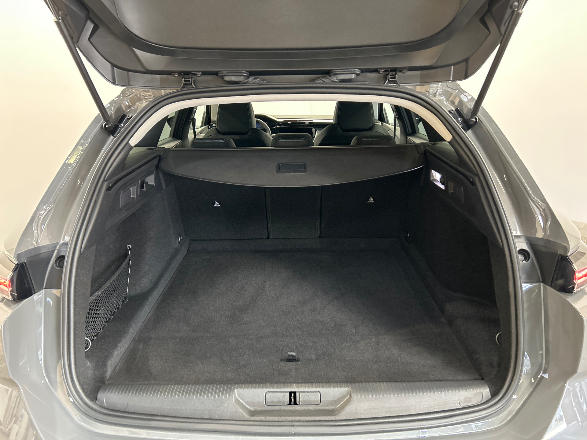 Photo 37 du véhicule PEUGEOT 308 SW