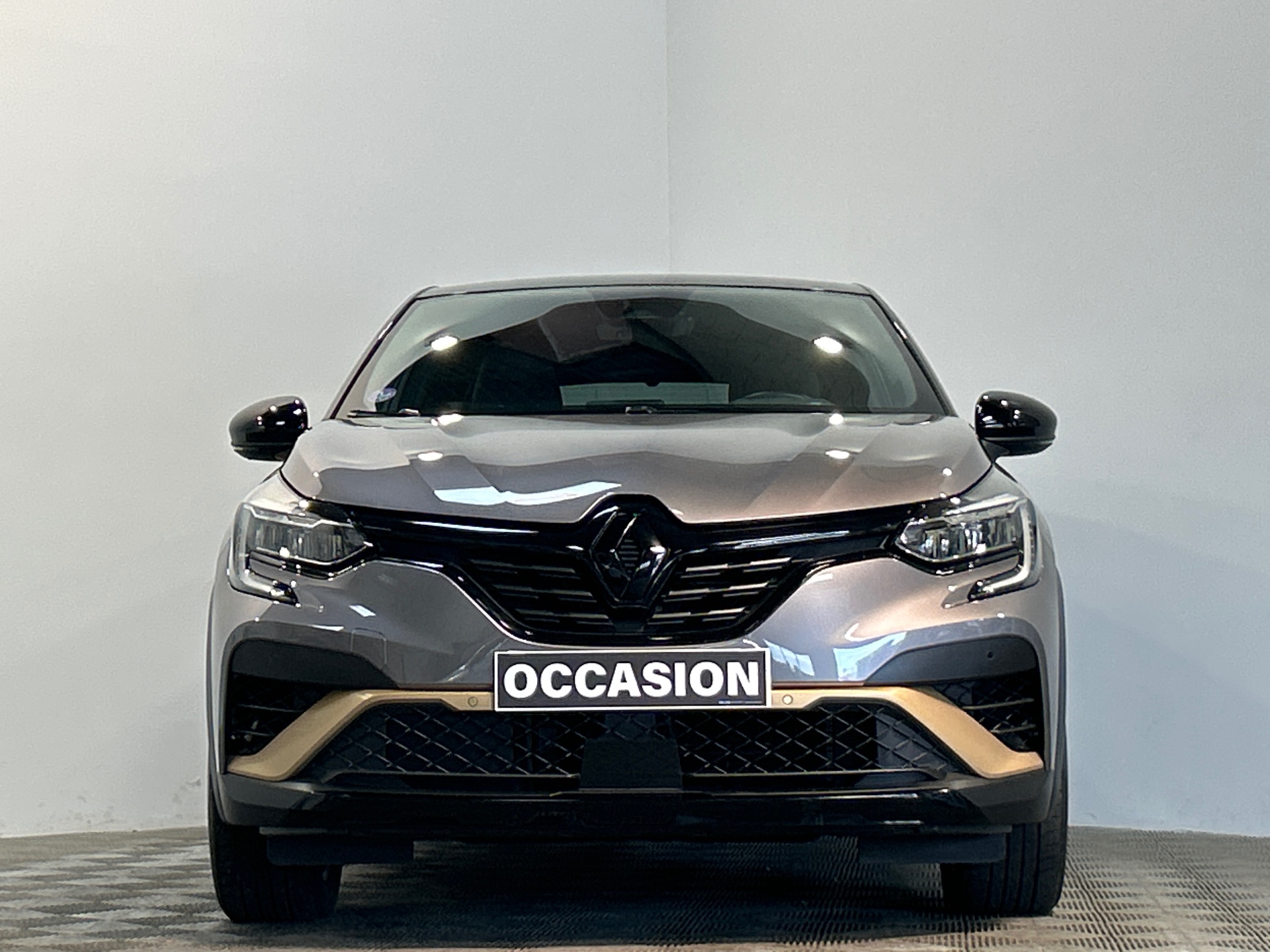 Photo 5 du véhicule RENAULT CAPTUR