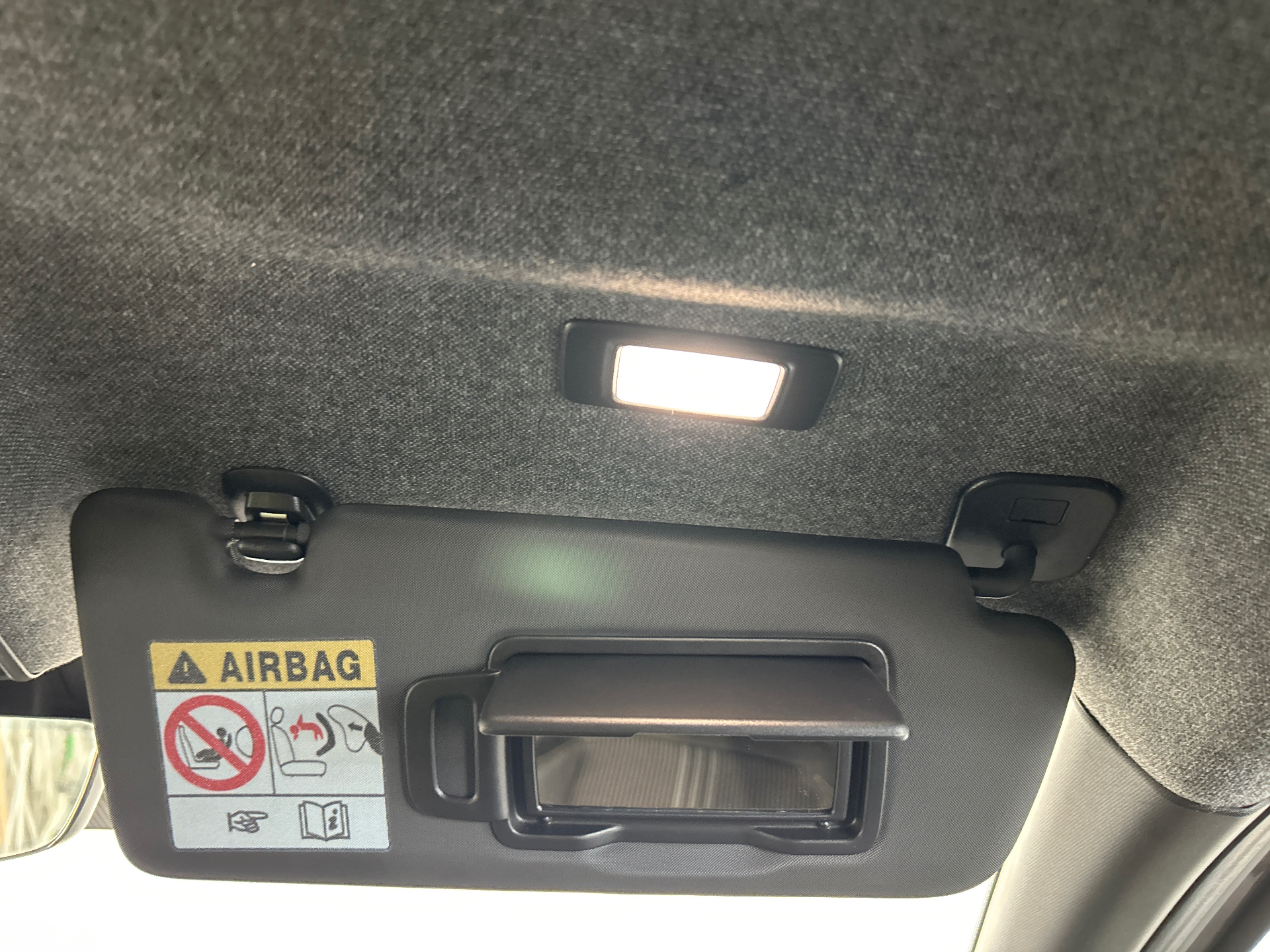 Photo 21 du véhicule RENAULT CAPTUR