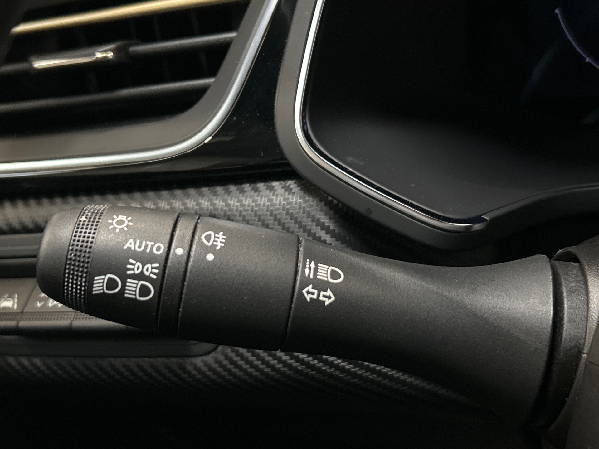 Photo 25 du véhicule RENAULT CAPTUR
