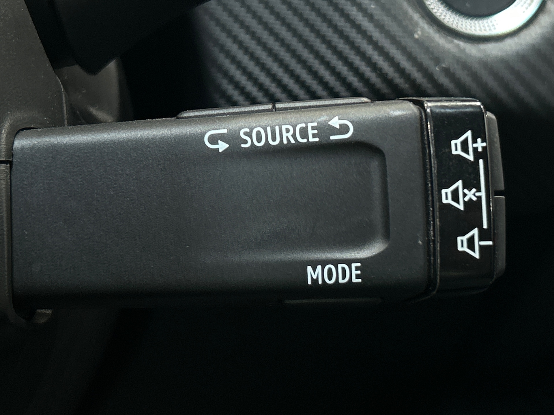 Photo 27 du véhicule RENAULT CAPTUR
