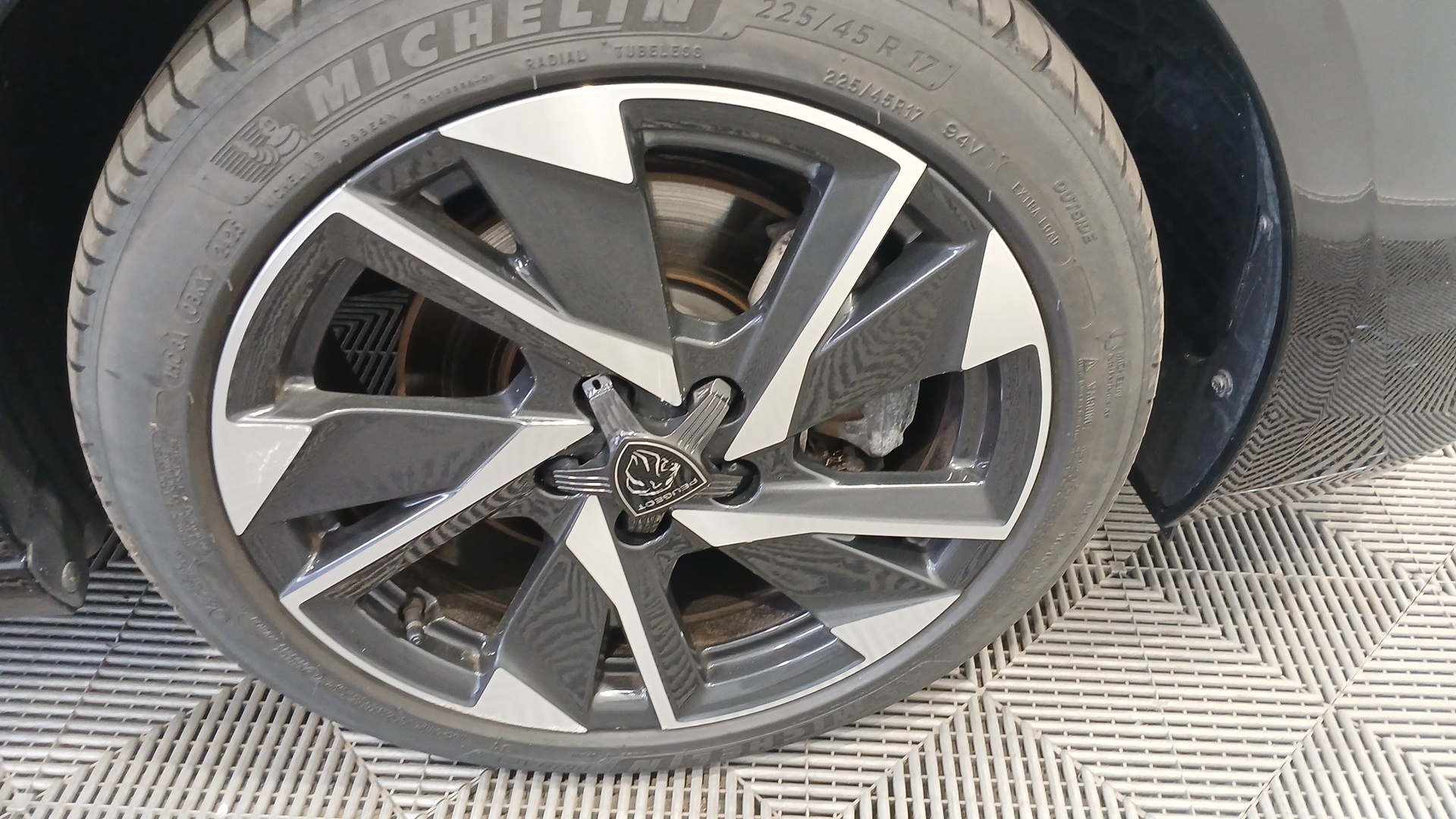 Photo 33 du véhicule PEUGEOT 308