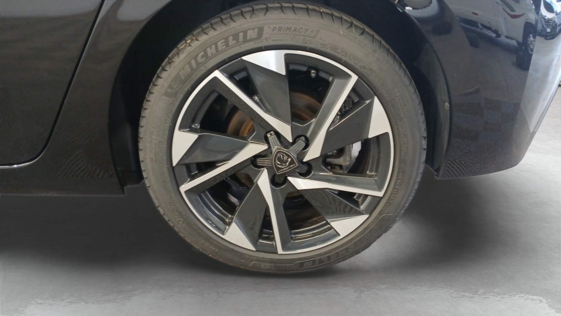 Photo 16 du véhicule PEUGEOT 308
