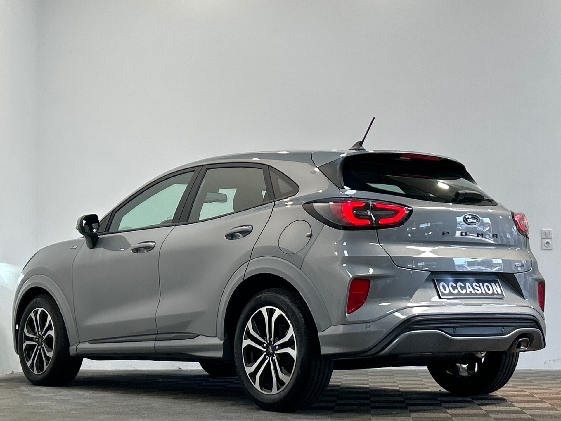 Photo 4 du véhicule FORD PUMA