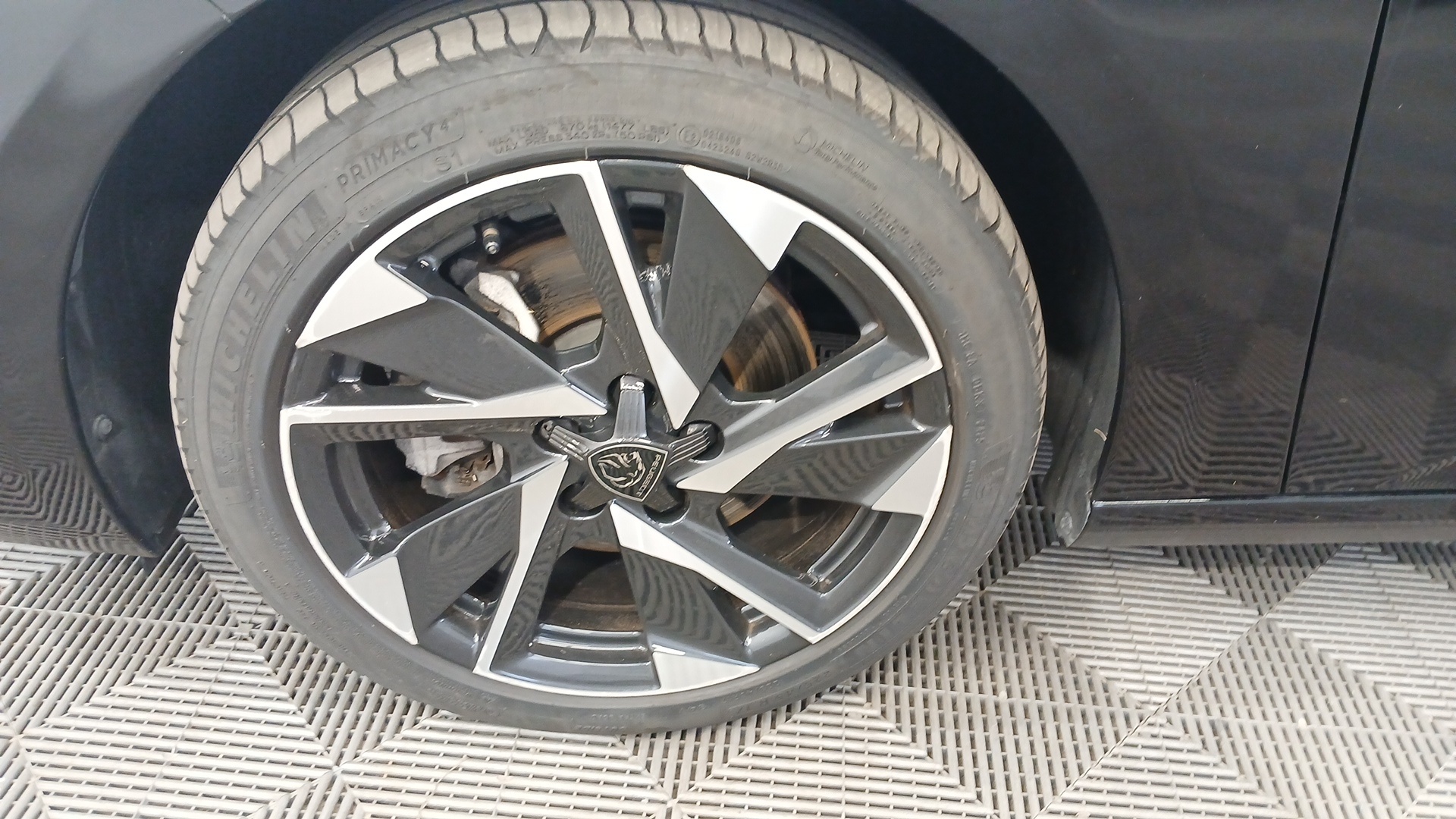 Photo 40 du véhicule PEUGEOT 308