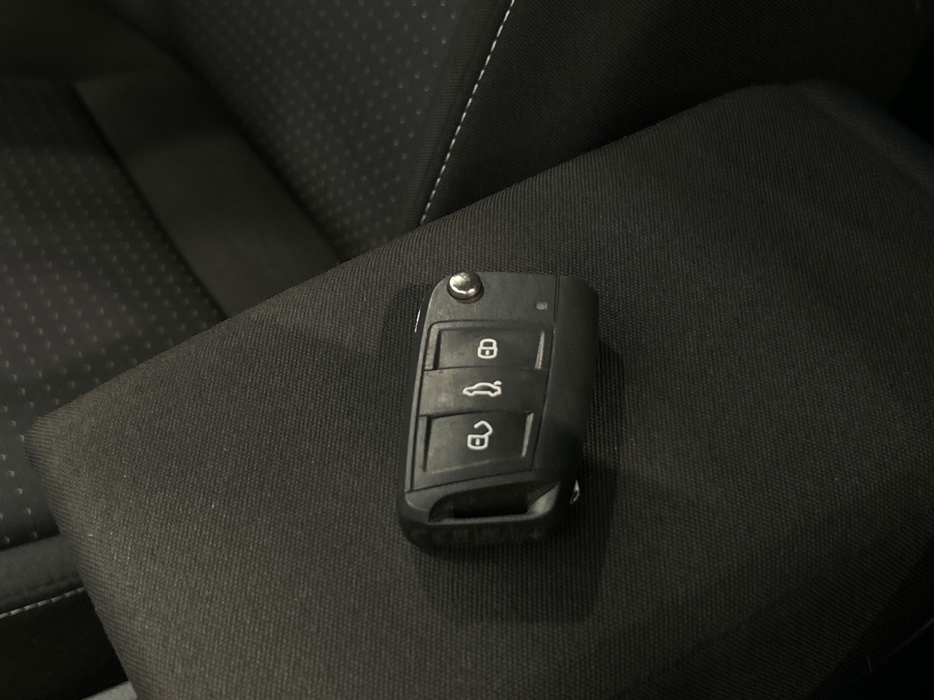 Photo 37 du véhicule SEAT ARONA