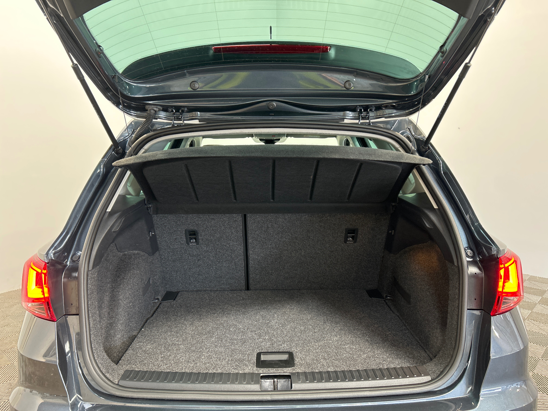Photo 35 du véhicule SEAT ARONA