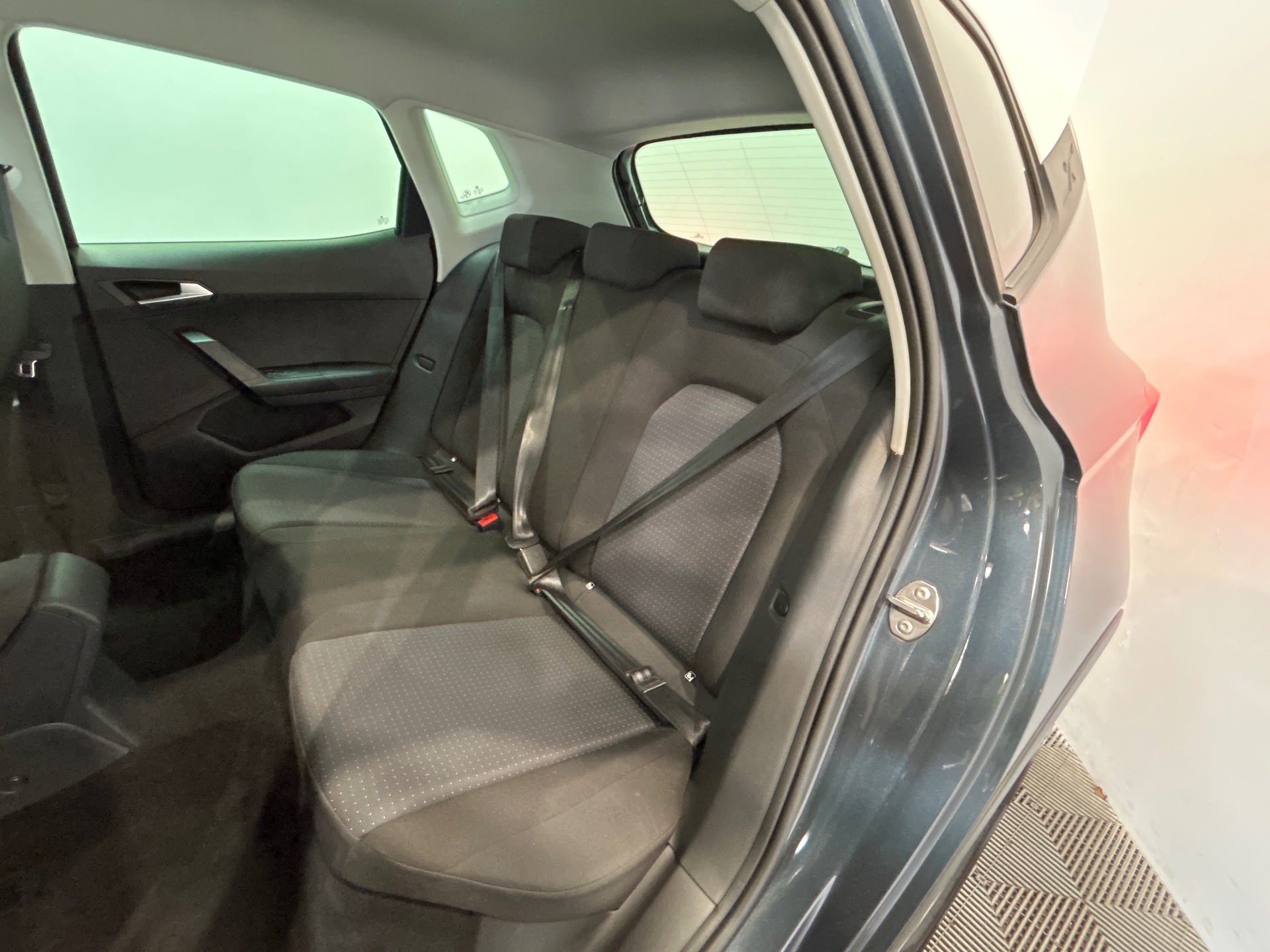 Photo 10 du véhicule SEAT ARONA