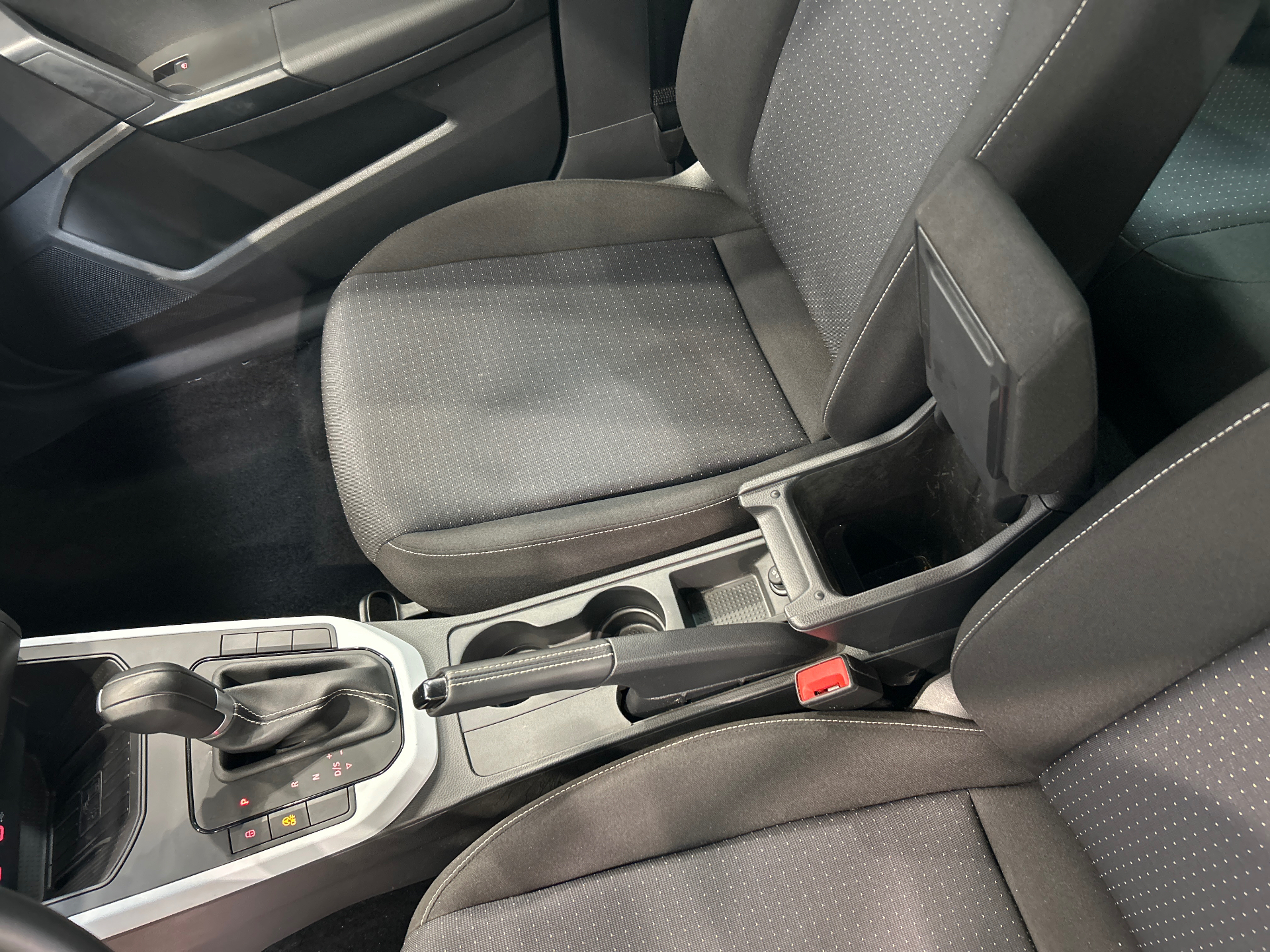 Photo 18 du véhicule SEAT ARONA