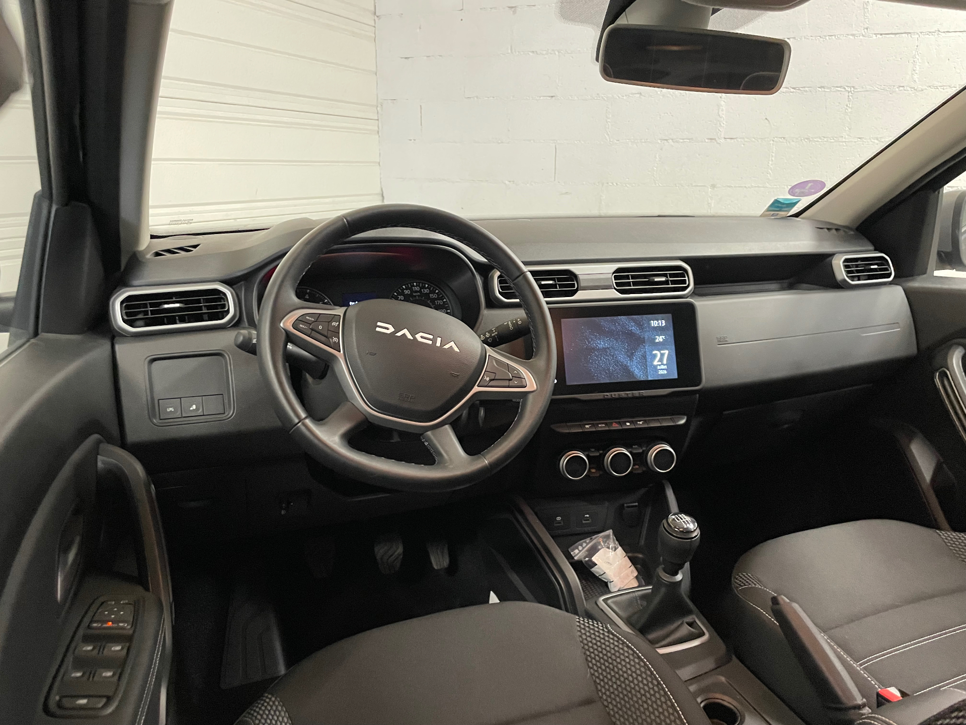 Photo 13 du véhicule DACIA DUSTER