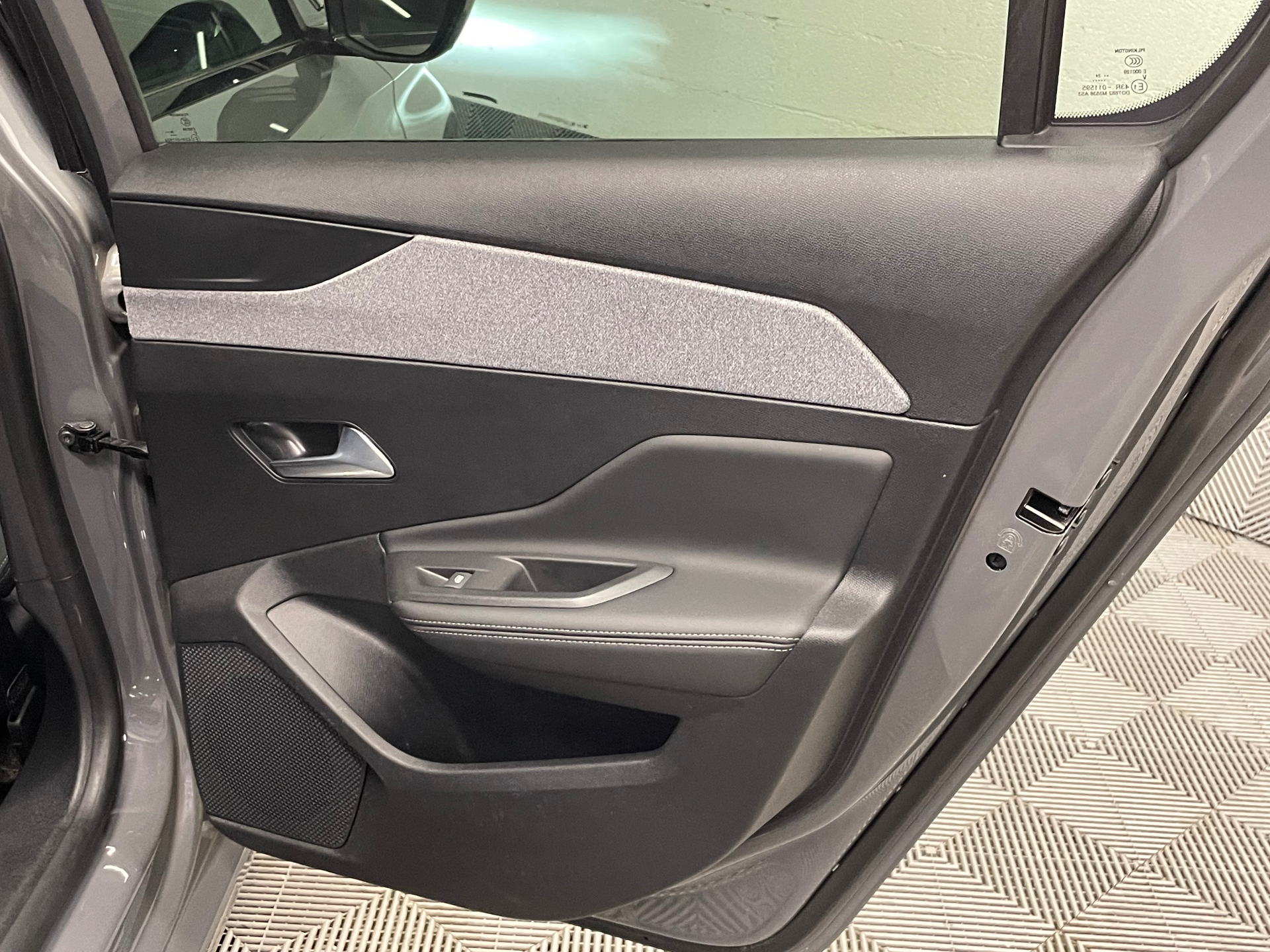 Photo 32 du véhicule PEUGEOT 308