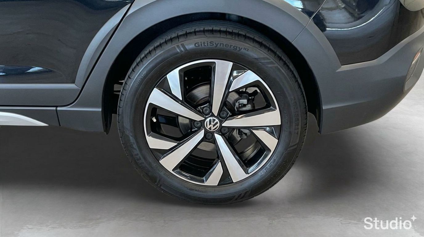Photo 14 du véhicule VOLKSWAGEN TAIGO