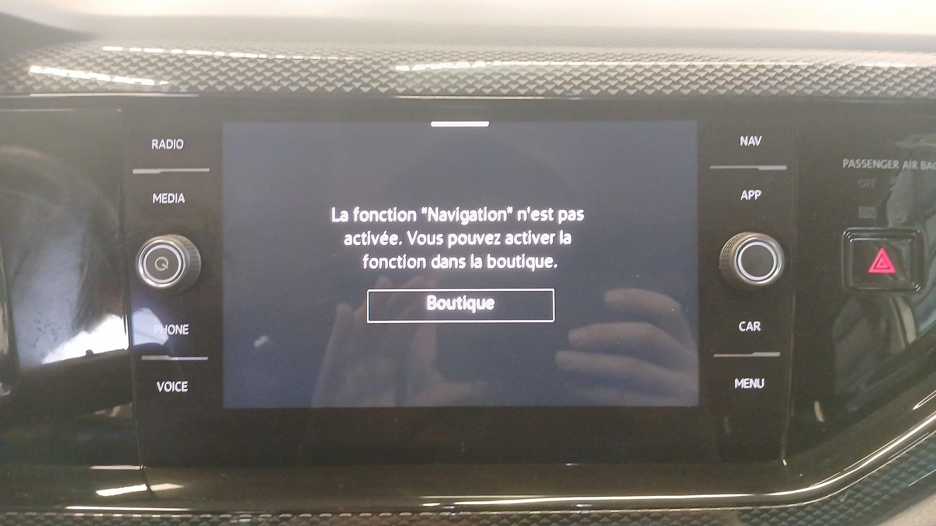 Photo 19 du véhicule VOLKSWAGEN TAIGO