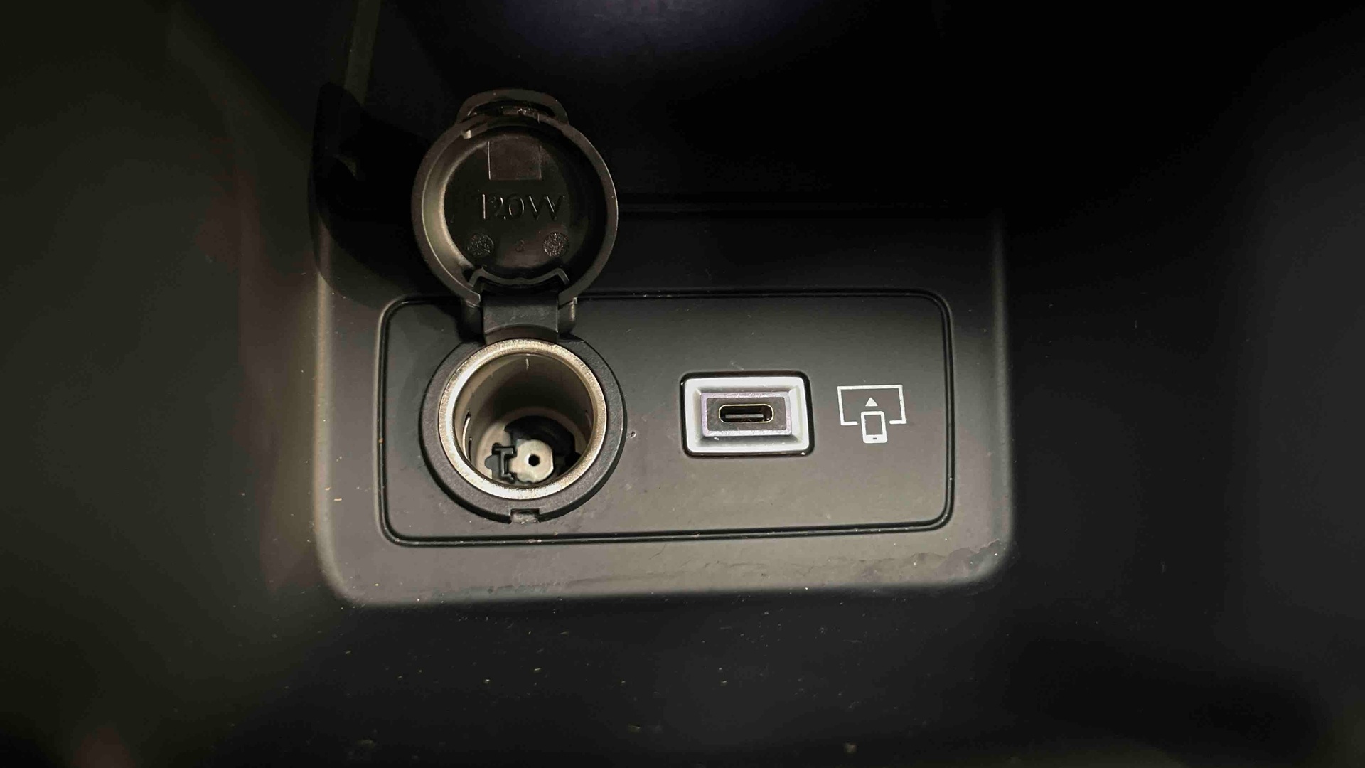 Photo 29 du véhicule PEUGEOT 308 SW