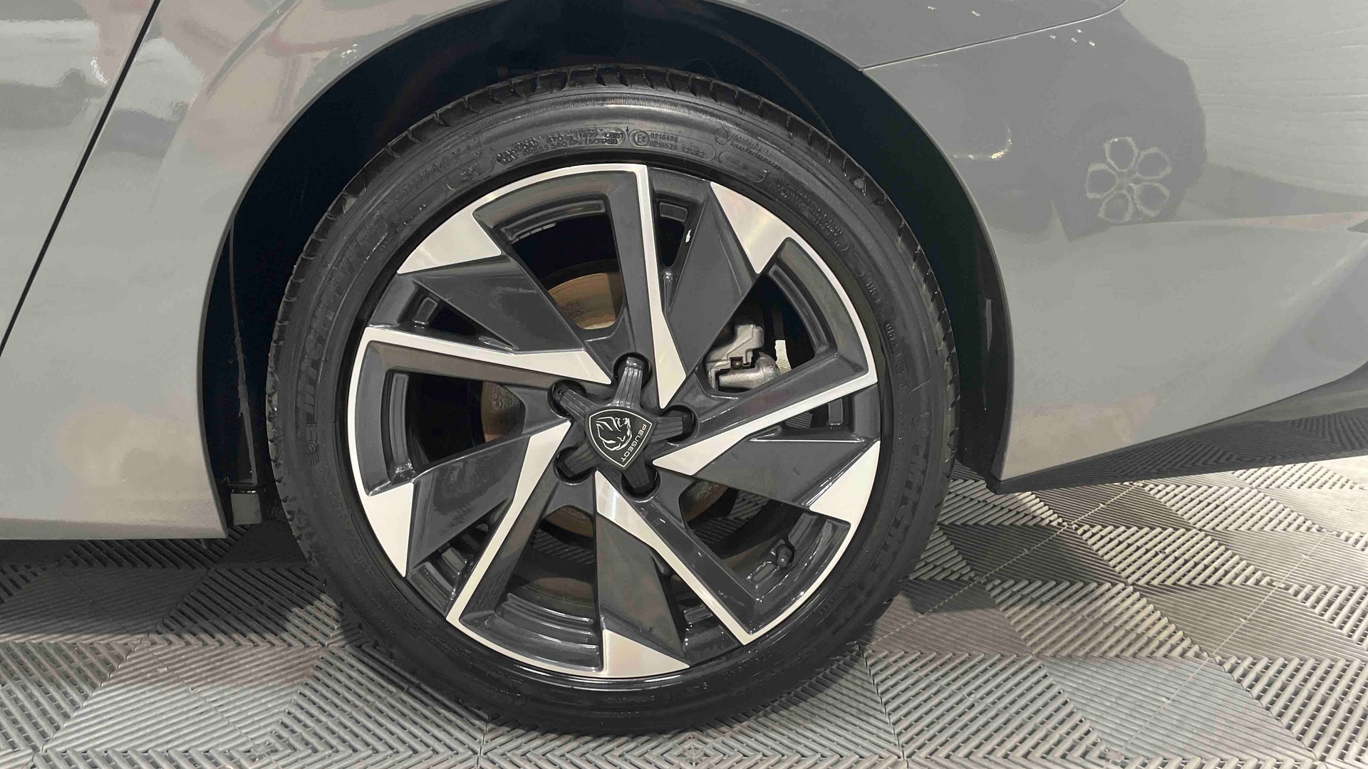 Photo 32 du véhicule PEUGEOT 308 SW