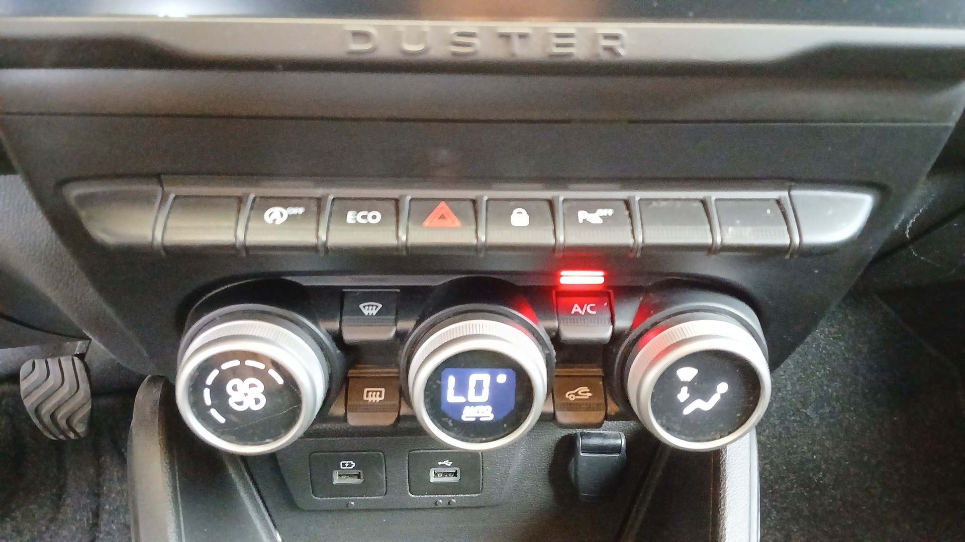 Photo 23 du véhicule DACIA DUSTER