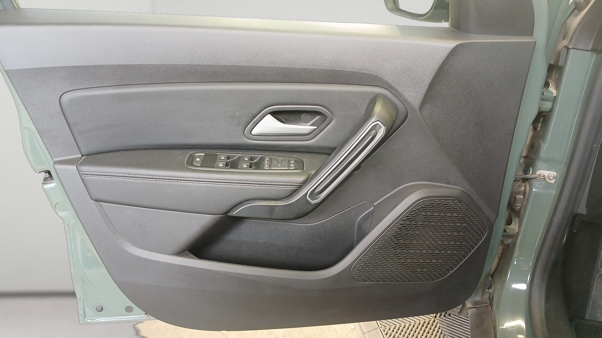 Photo 8 du véhicule DACIA DUSTER