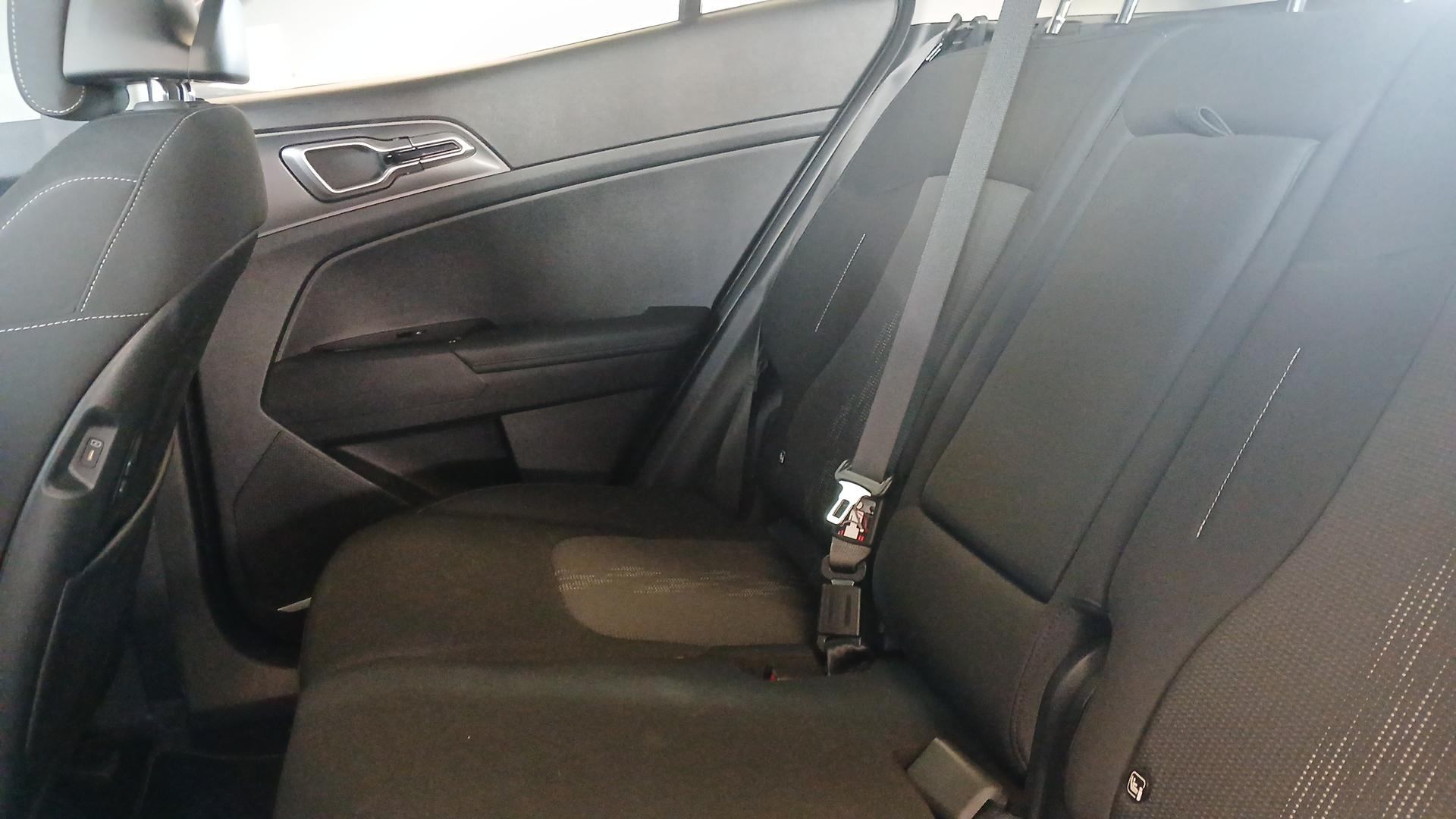 Photo 26 du véhicule KIA SPORTAGE