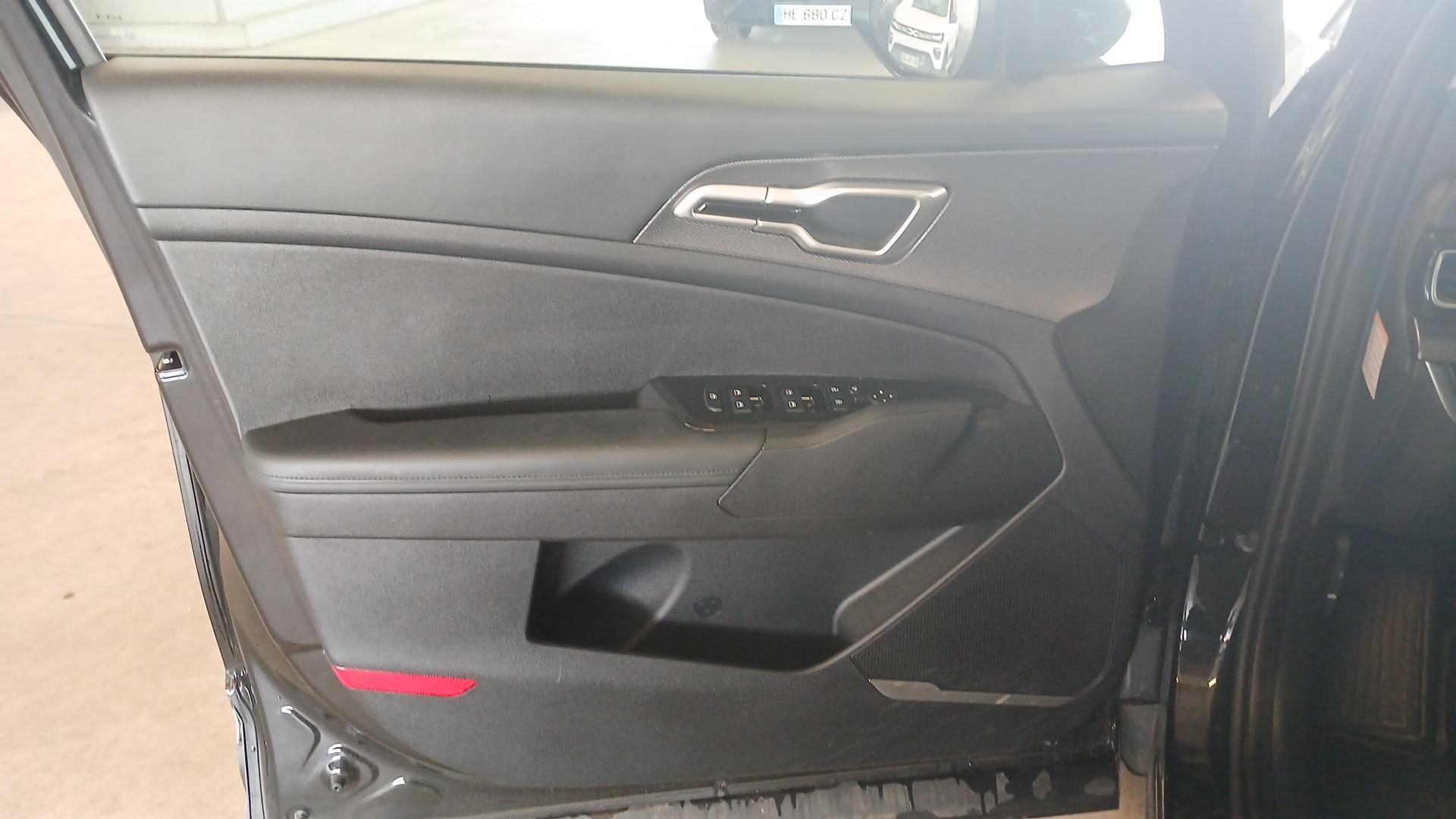 Photo 8 du véhicule KIA SPORTAGE