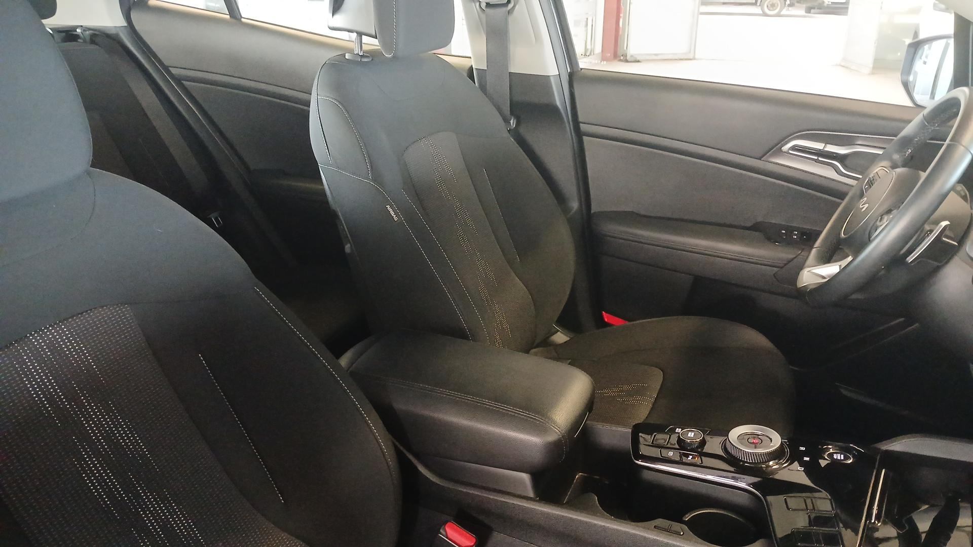 Photo 10 du véhicule KIA SPORTAGE