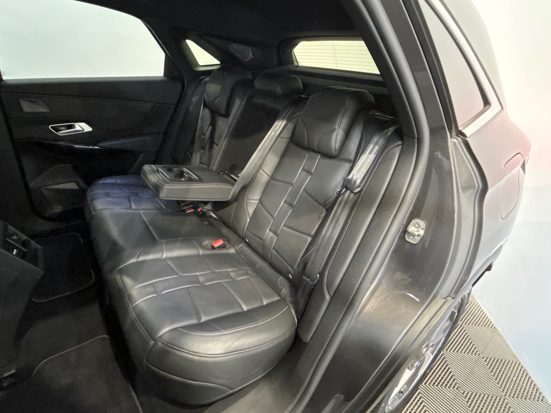 Photo 10 du véhicule DS DS7 CROSSBACK