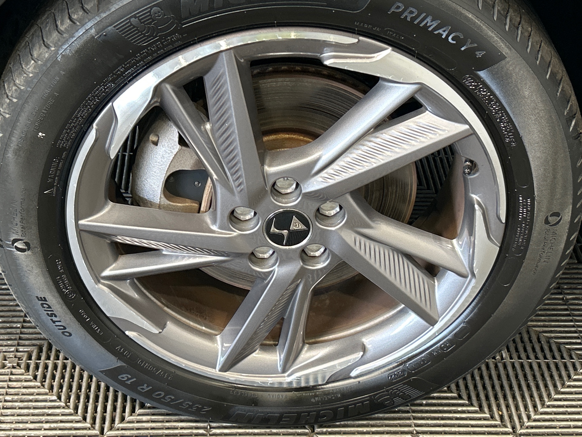 Photo 40 du véhicule DS DS7 CROSSBACK