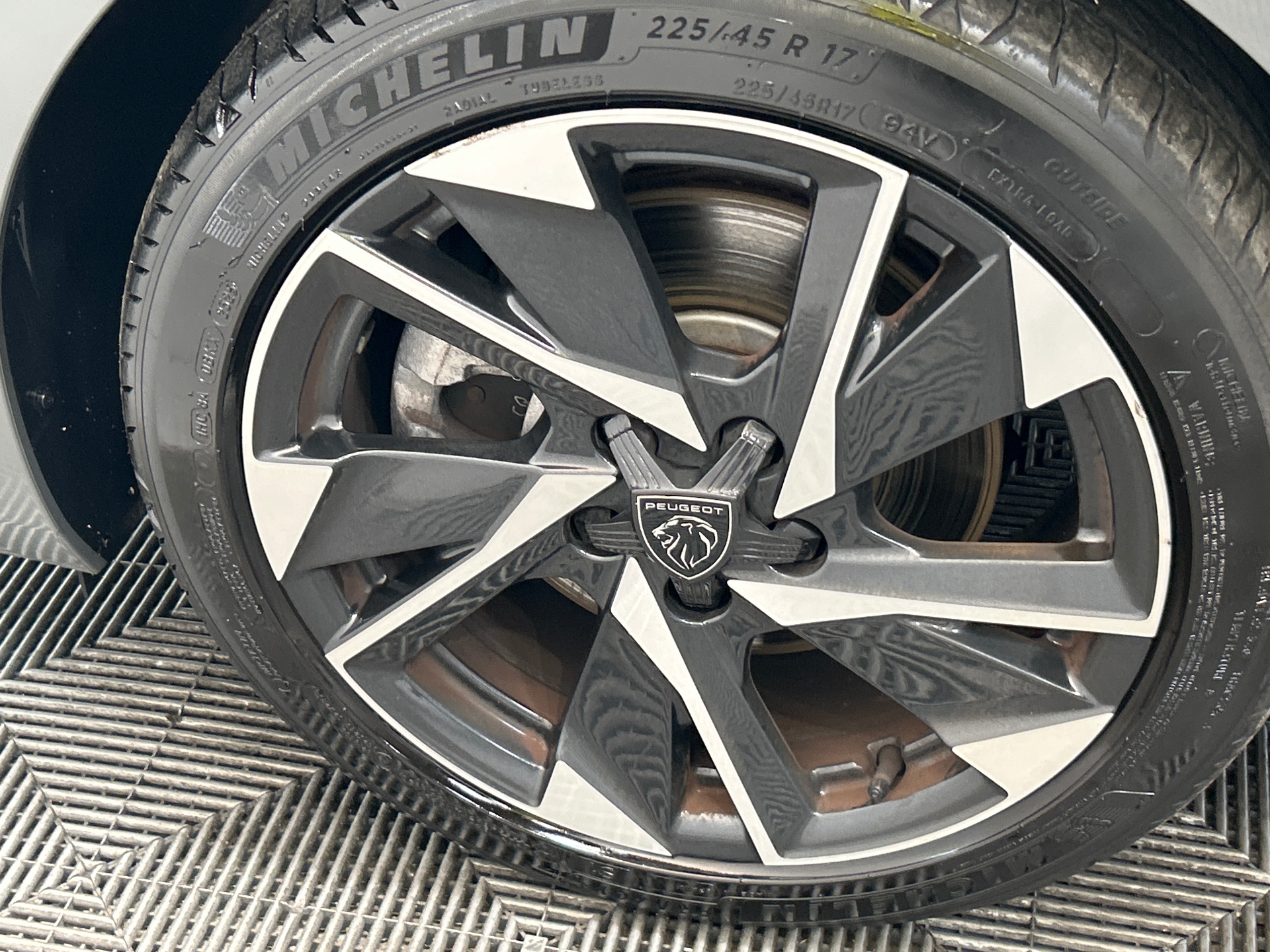 Photo 45 du véhicule PEUGEOT 308