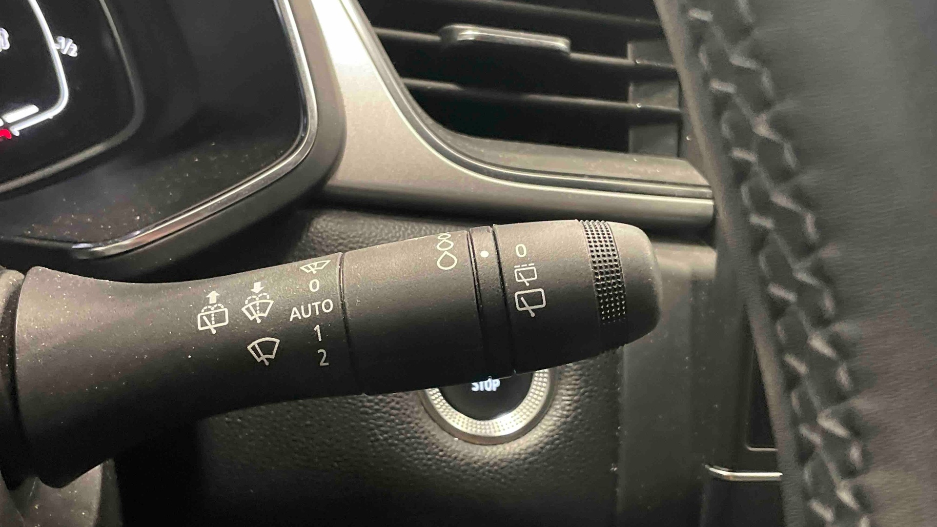 Photo 22 du véhicule RENAULT CAPTUR