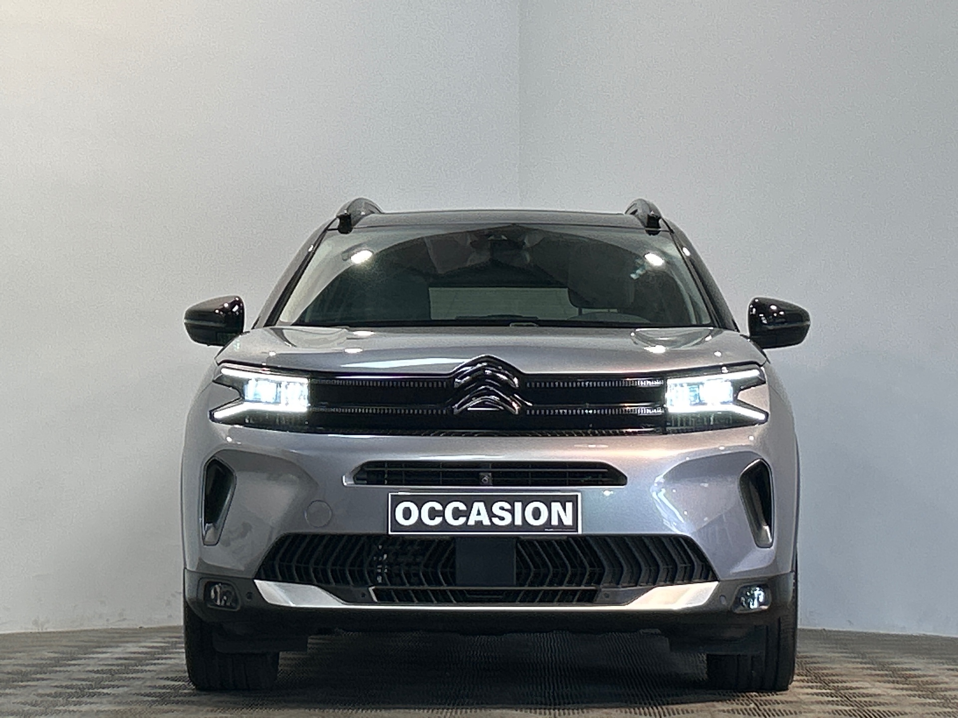 Photo 5 du véhicule CITROEN C5 AIRCROSS