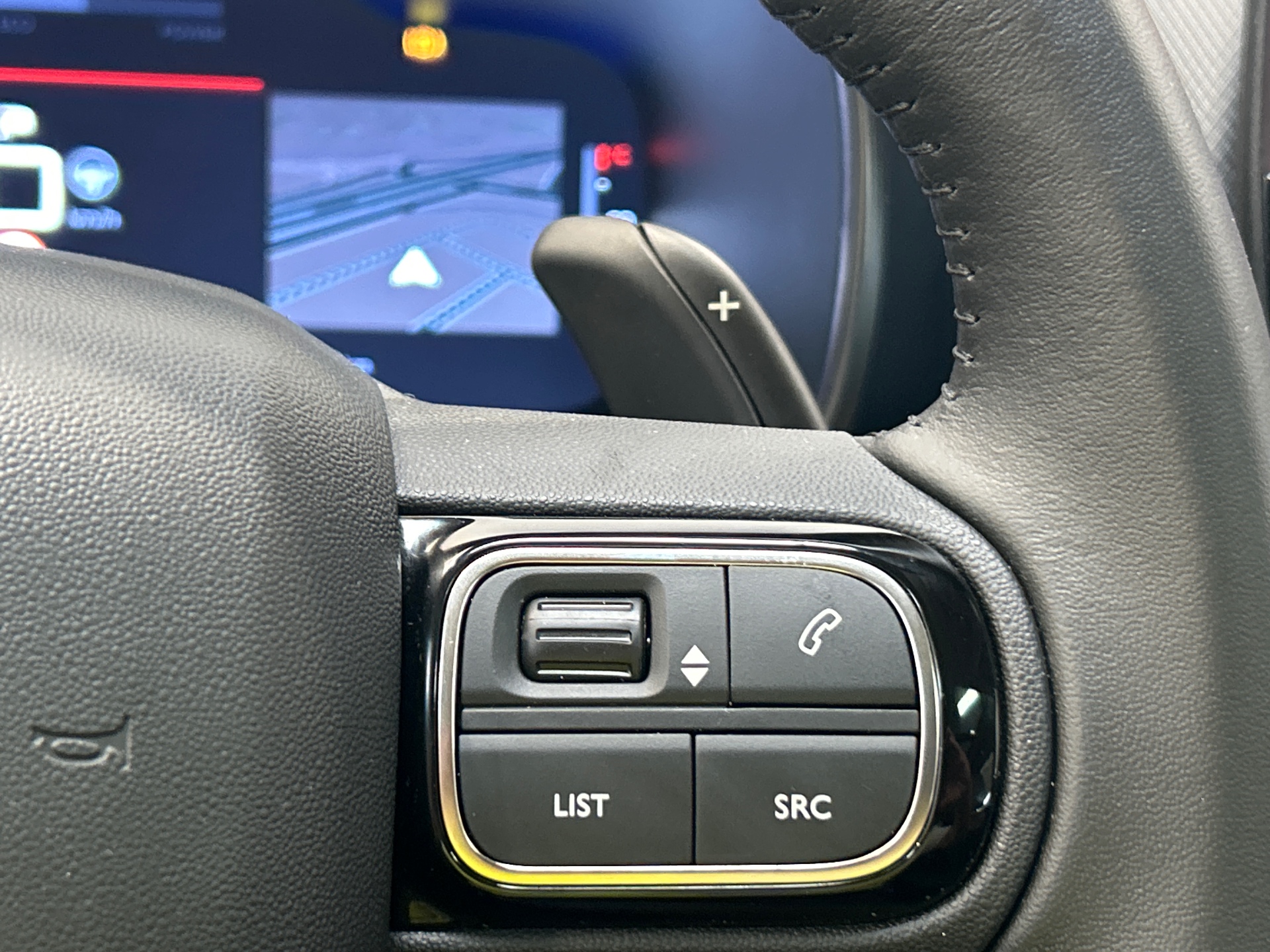 Photo 26 du véhicule CITROEN C5 AIRCROSS