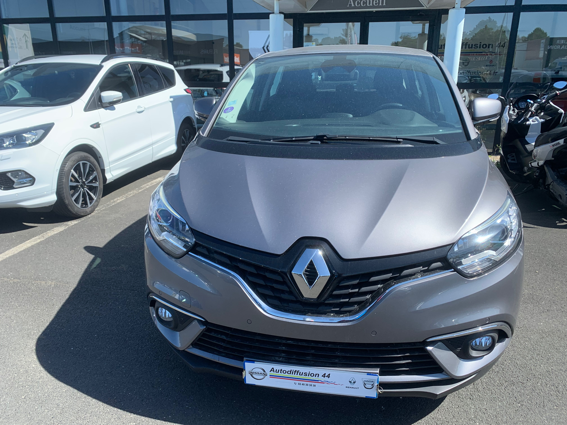 RENAULT SCENIC IV BUSINESS