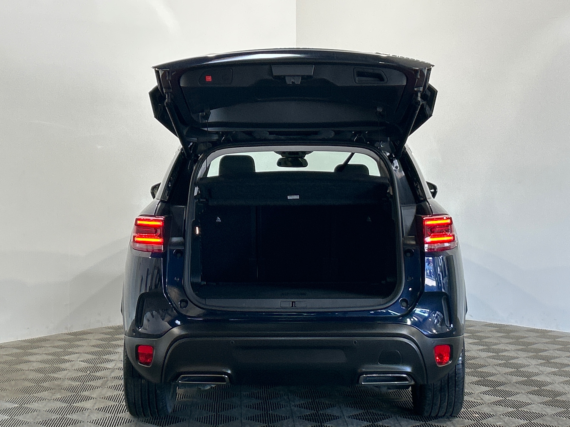 Photo 36 du véhicule CITROEN C5 AIRCROSS