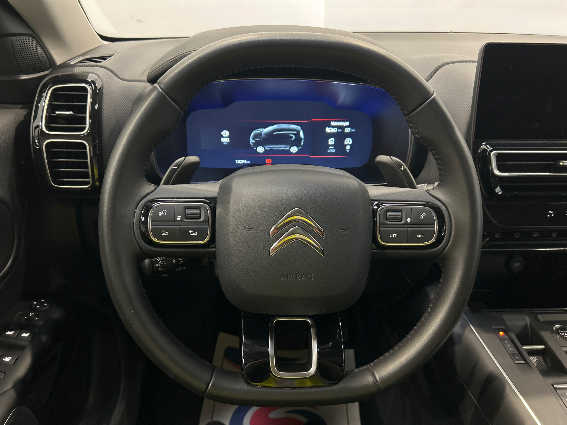 Photo 11 du véhicule CITROEN C5 AIRCROSS