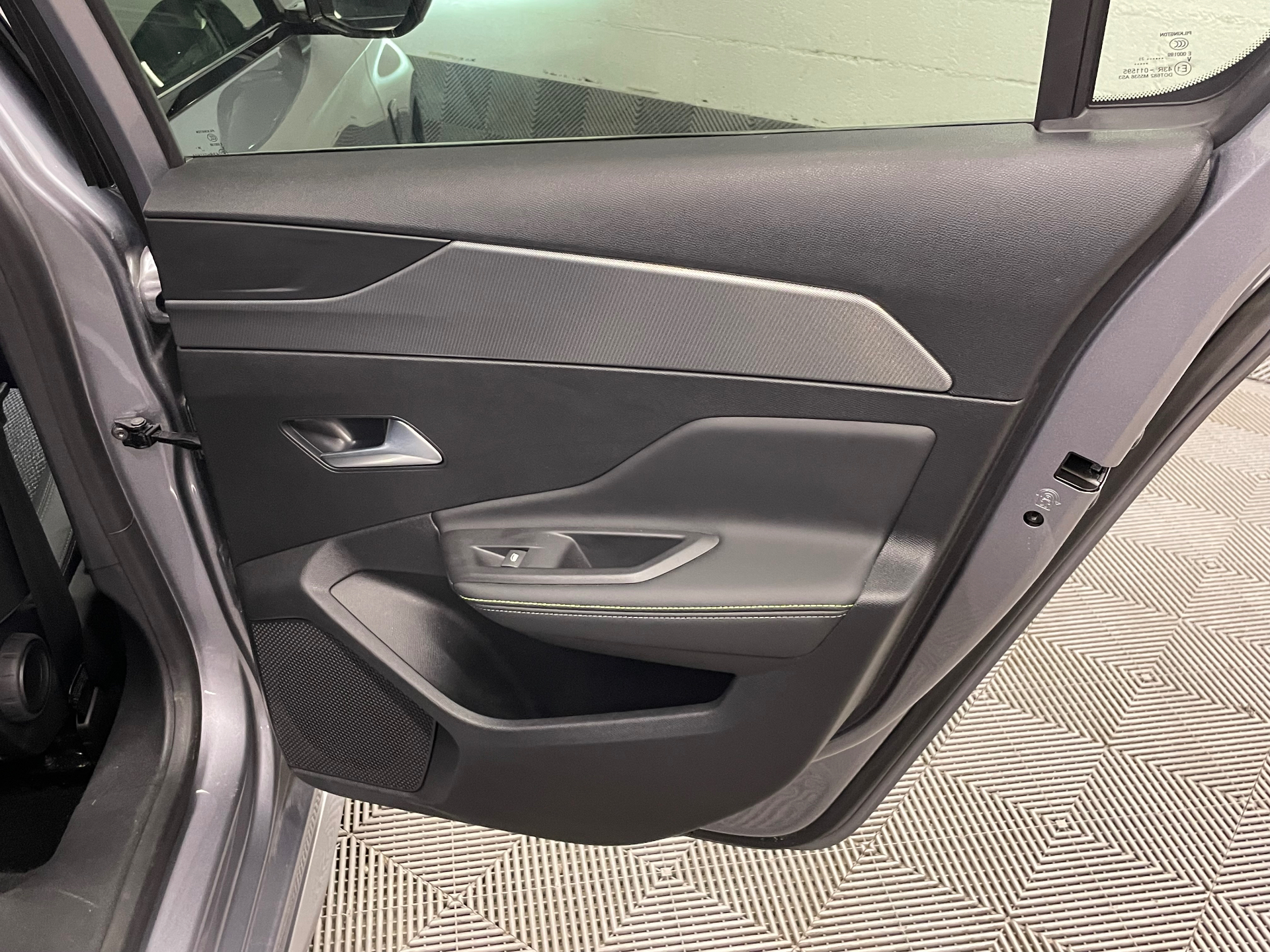 Photo 33 du véhicule PEUGEOT 308