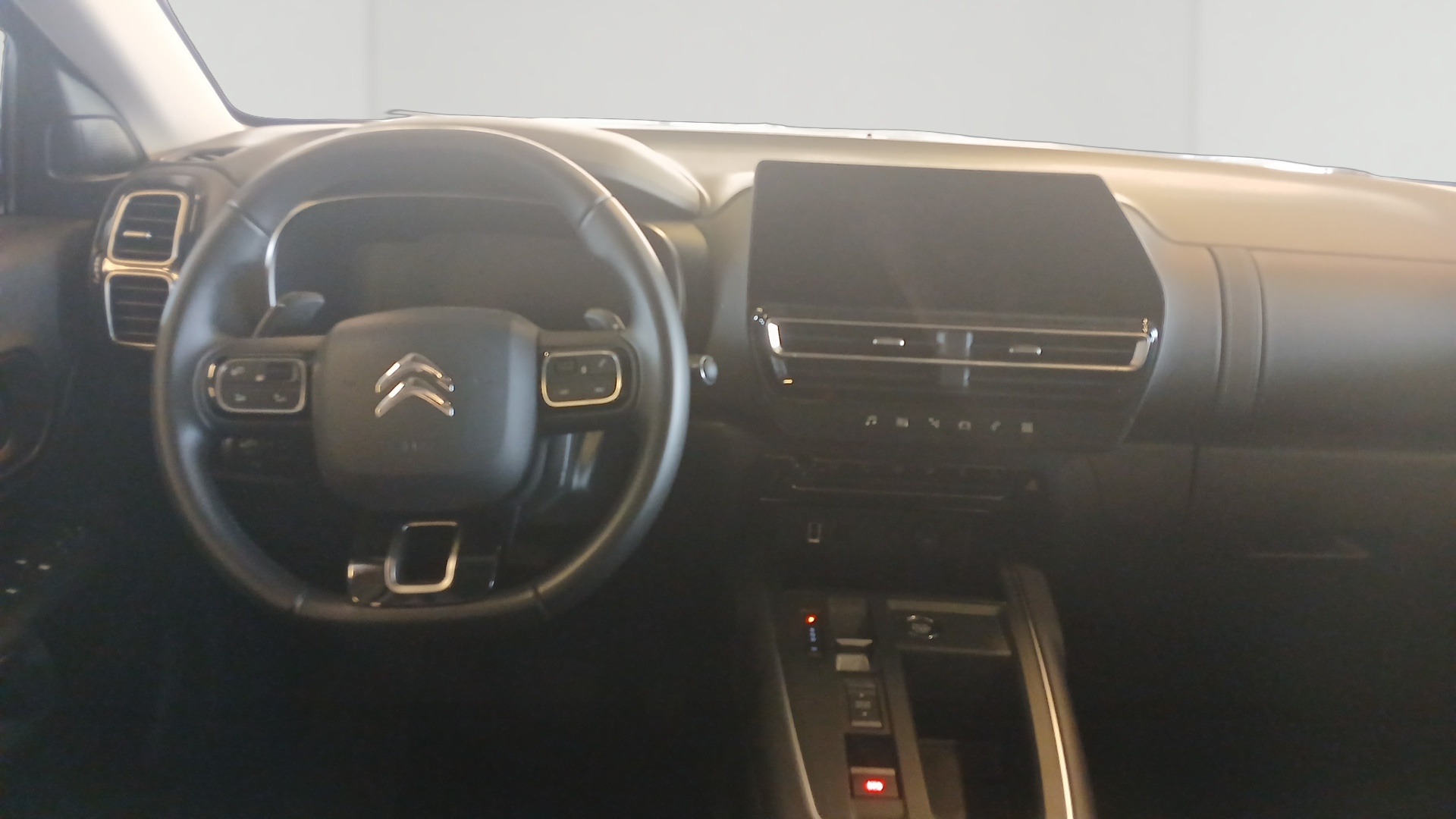 Photo 8 du véhicule CITROEN C5 AIRCROSS