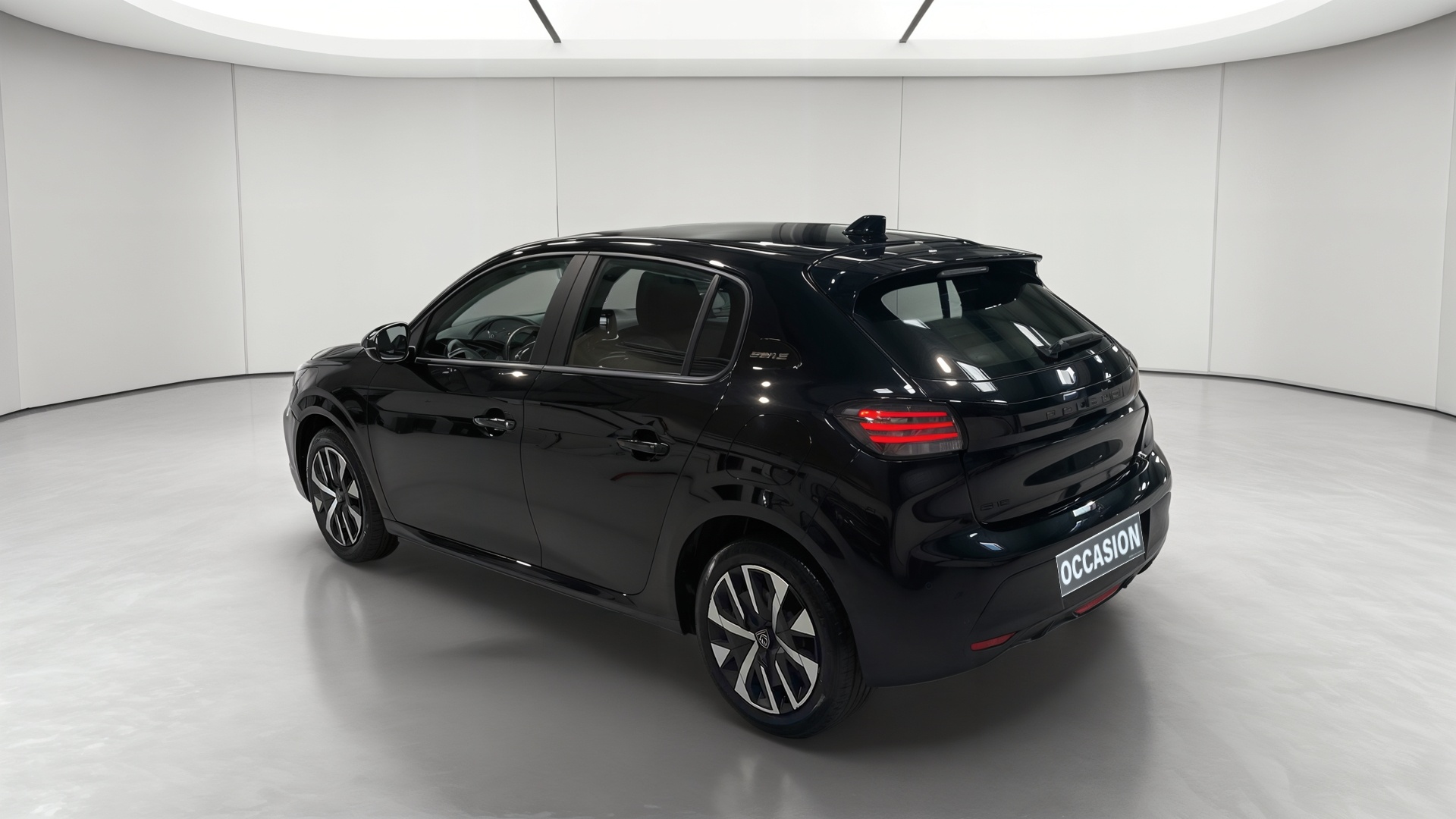 Photo 4 du véhicule PEUGEOT 208