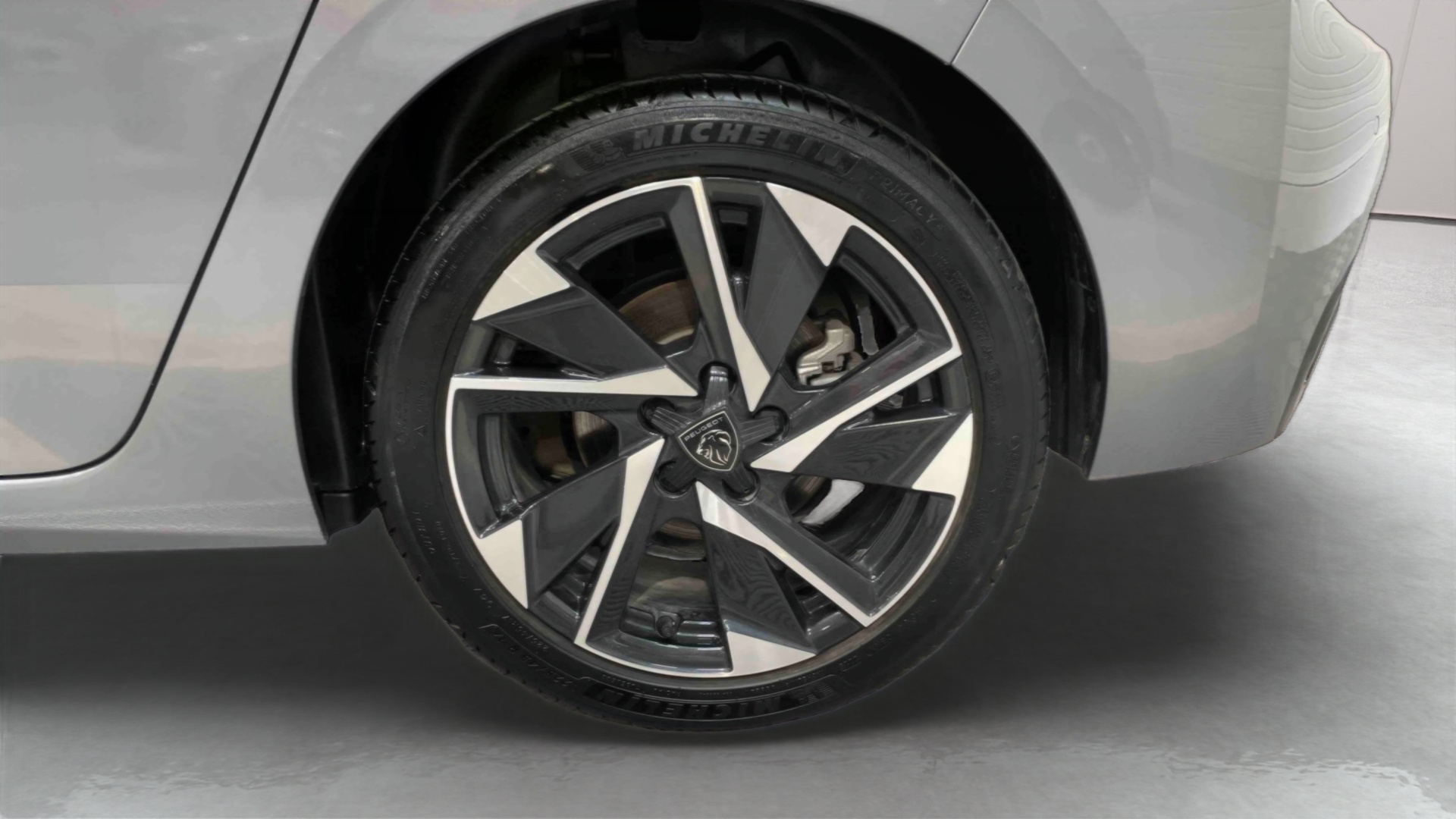 Photo 16 du véhicule PEUGEOT 308