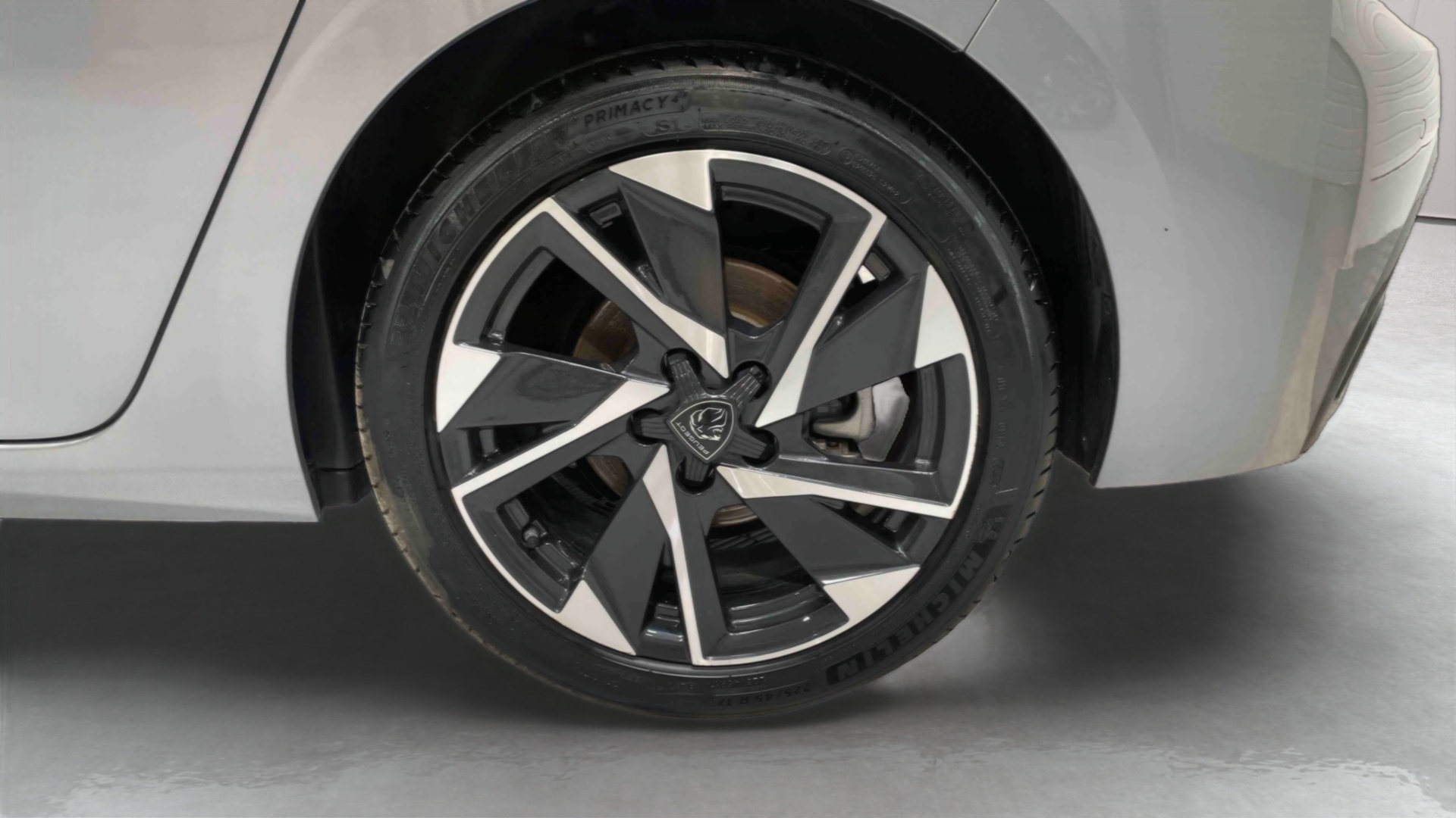 Photo 16 du véhicule PEUGEOT 308
