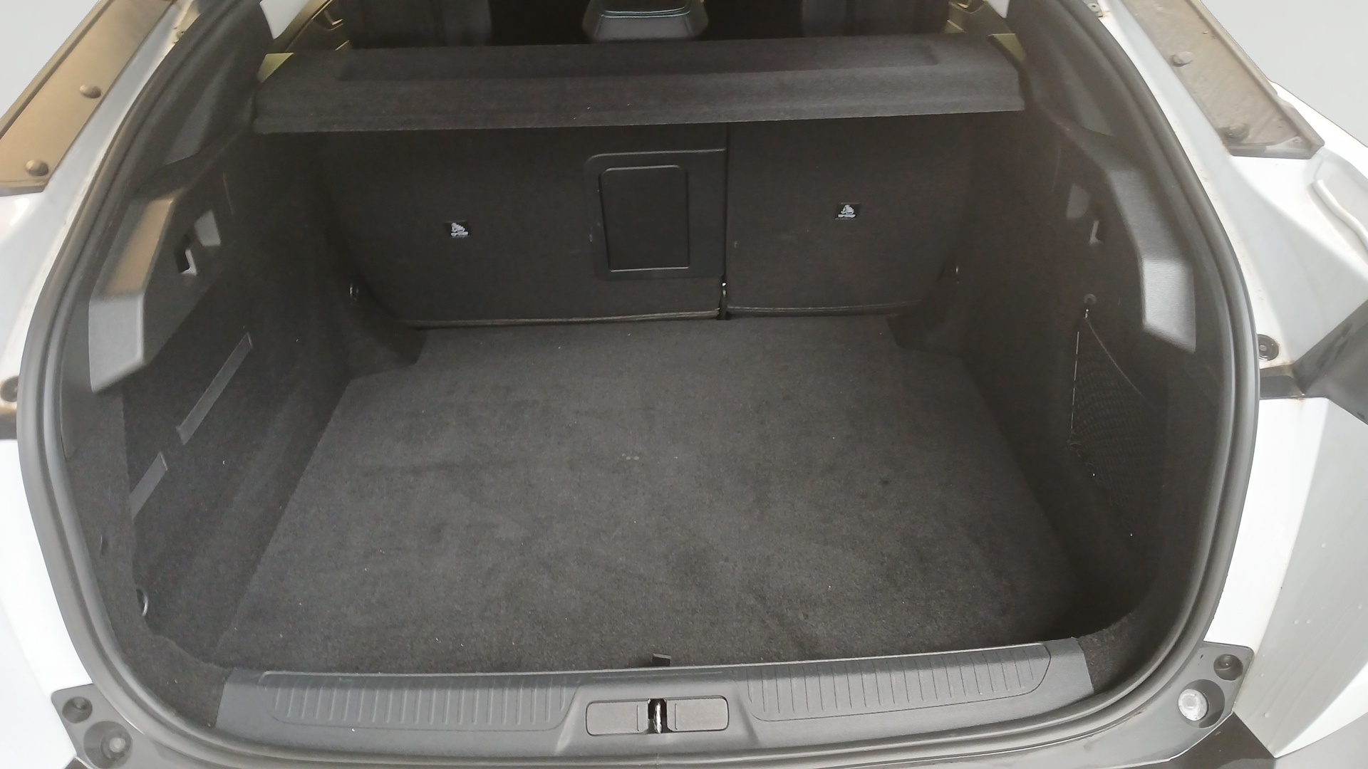 Photo 27 du véhicule PEUGEOT 408