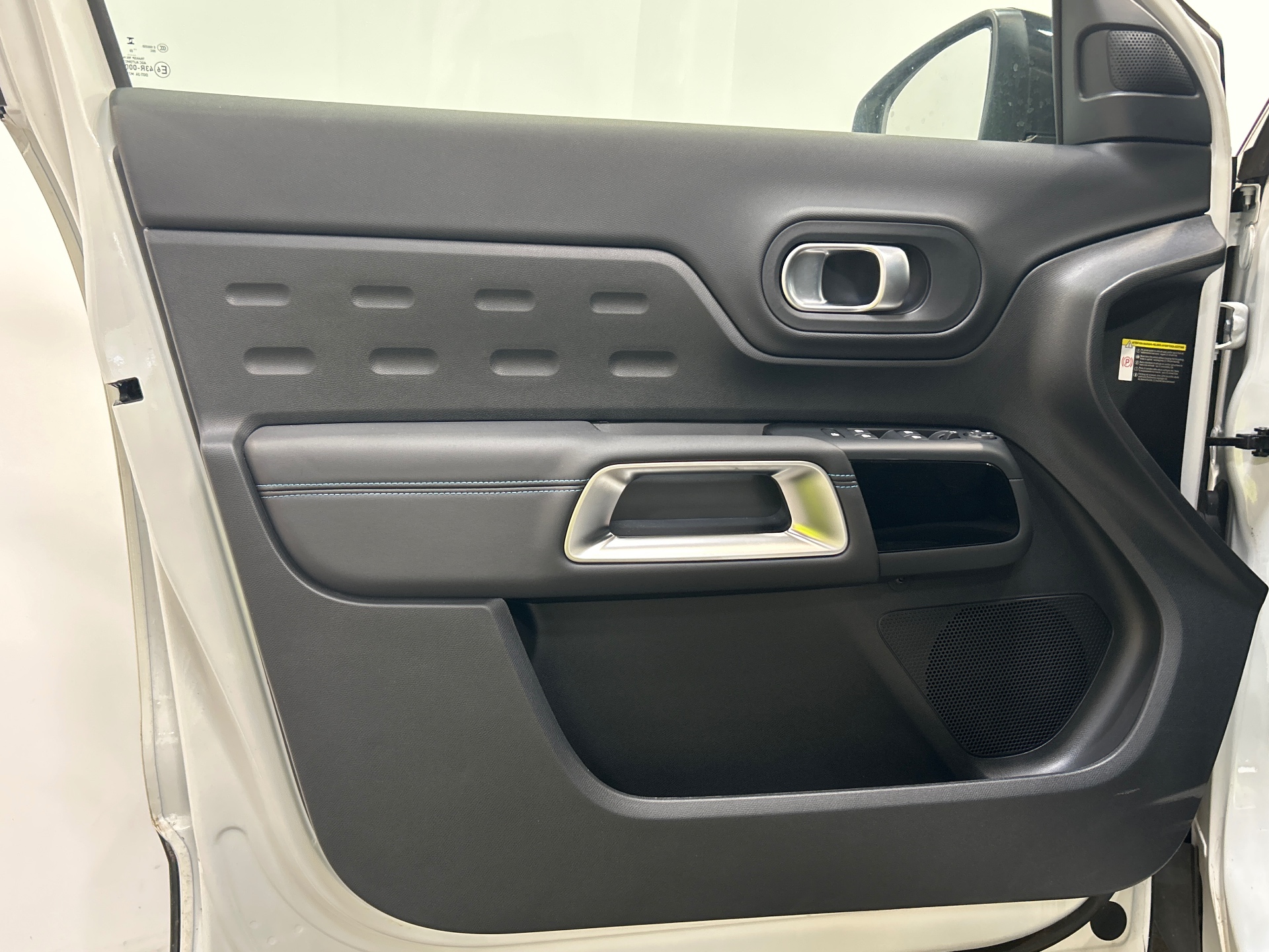 Photo 29 du véhicule CITROEN C5 AIRCROSS