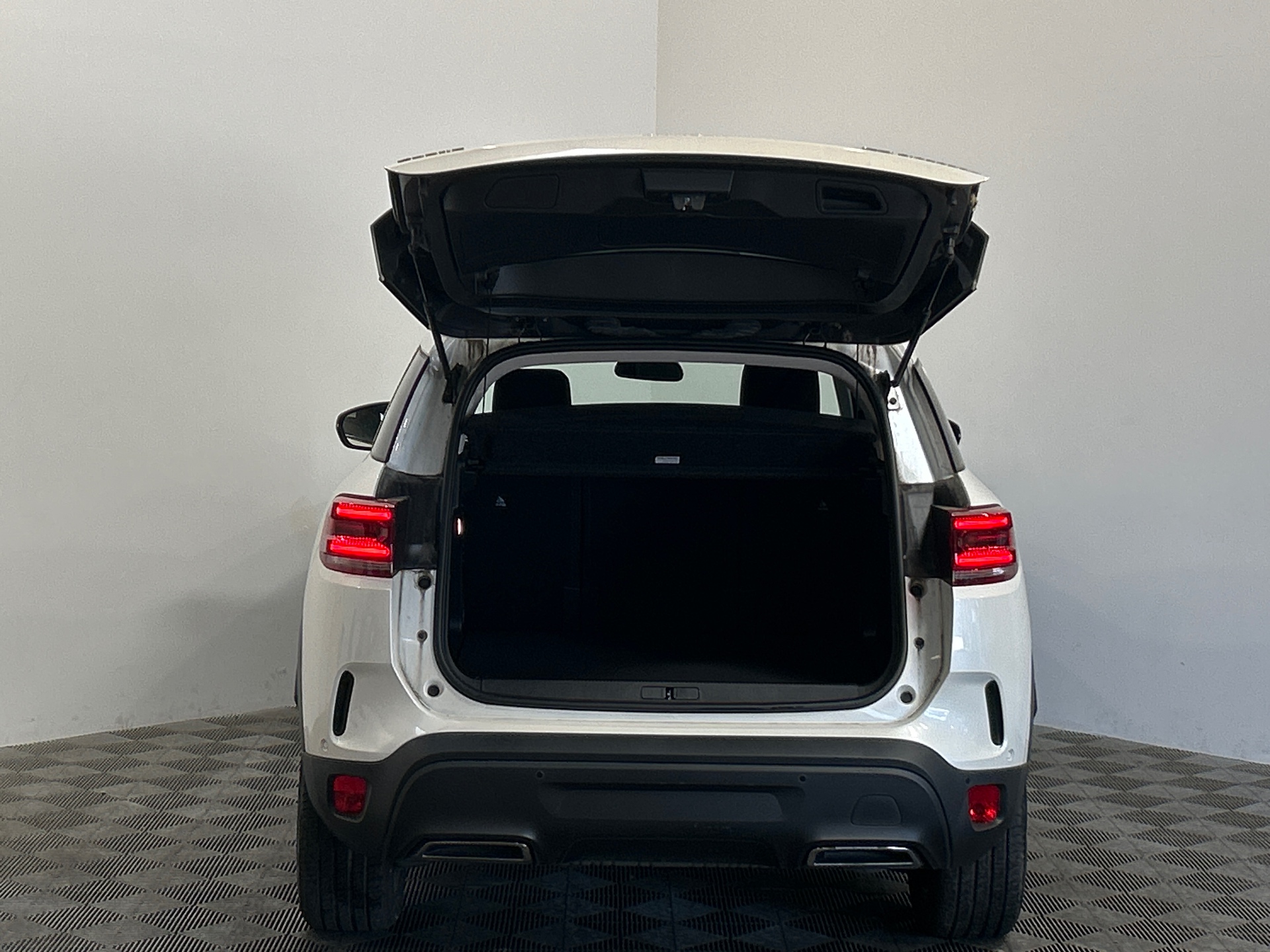 Photo 33 du véhicule CITROEN C5 AIRCROSS
