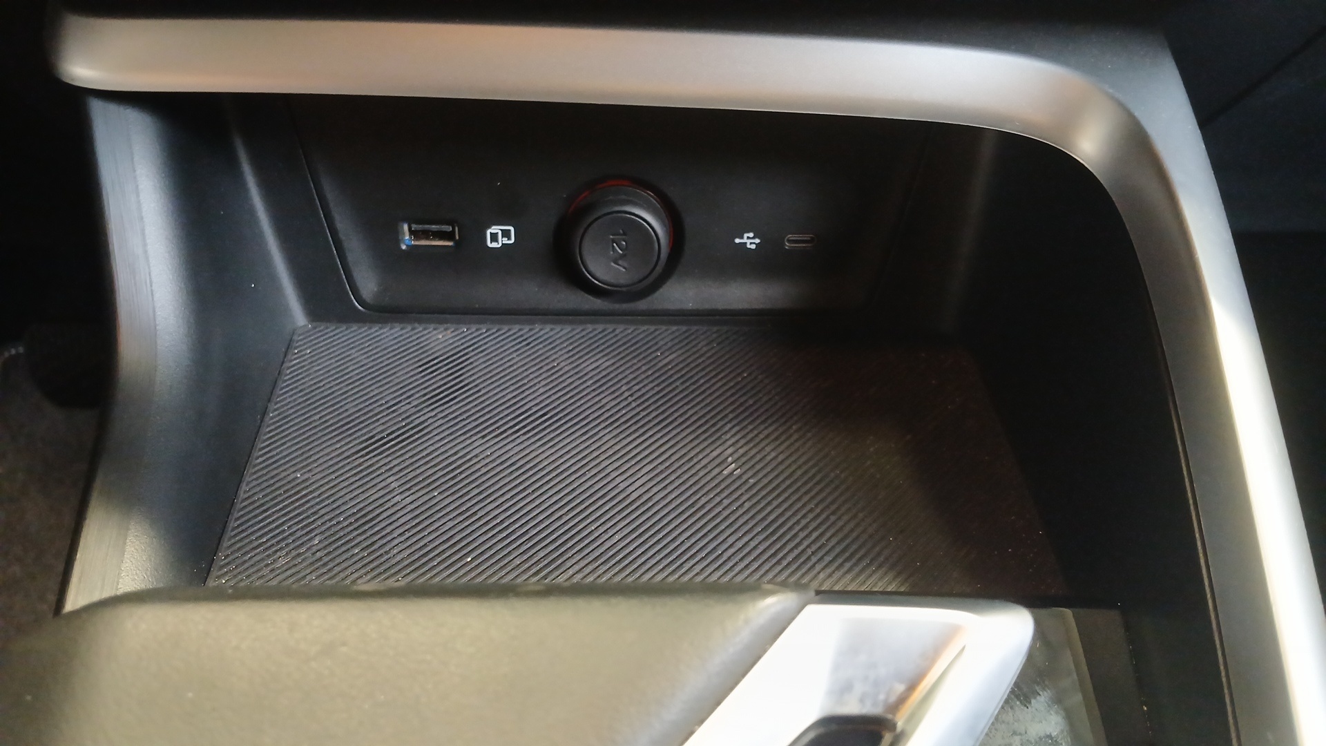 Photo 14 du véhicule MG ZS