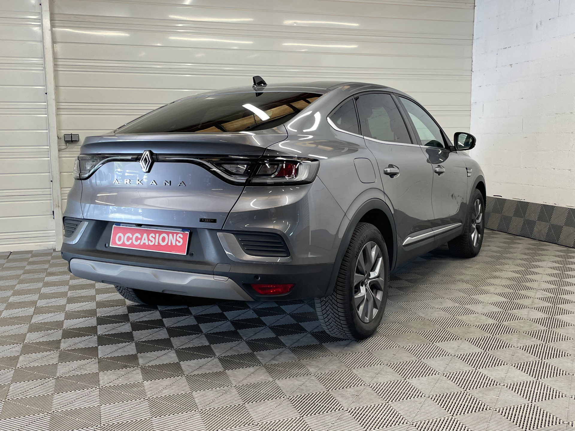Photo 5 du véhicule RENAULT ARKANA